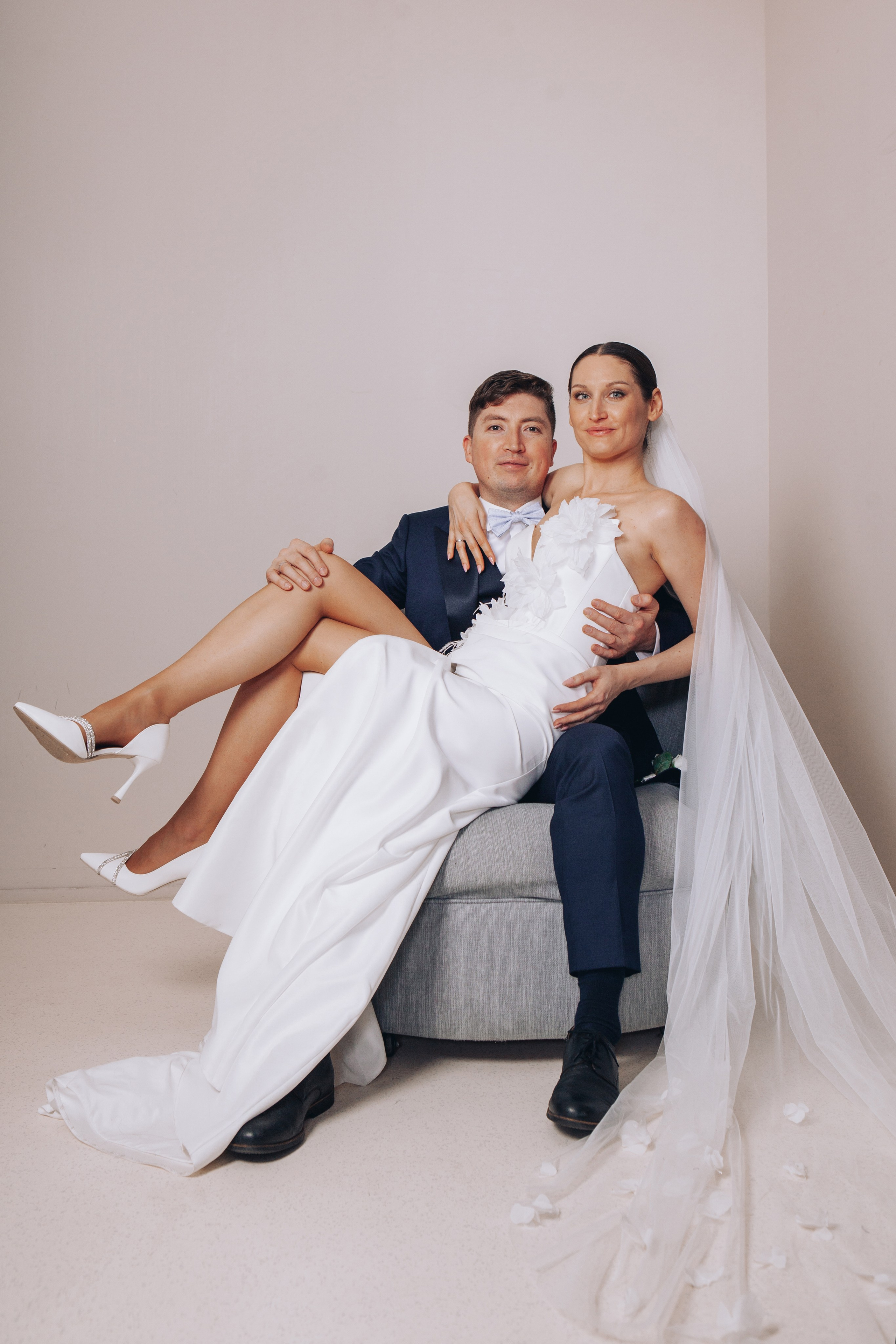 Фотосессия жениха и невесты в шипиловском загсе. Фотограф Ольга Ефремова