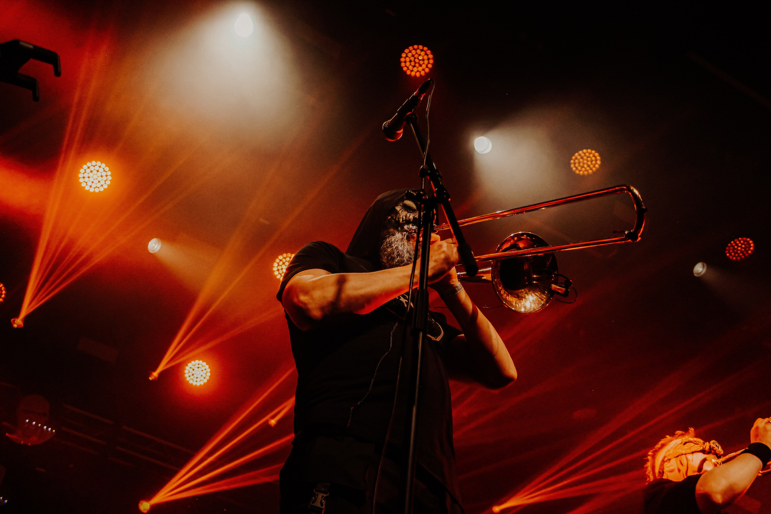 ПНЕВМОСЛОН/ЛЕГКИЙ СЕАНС | A2. Фотограф из Петербурга Софи Веритас Концерты и портреты