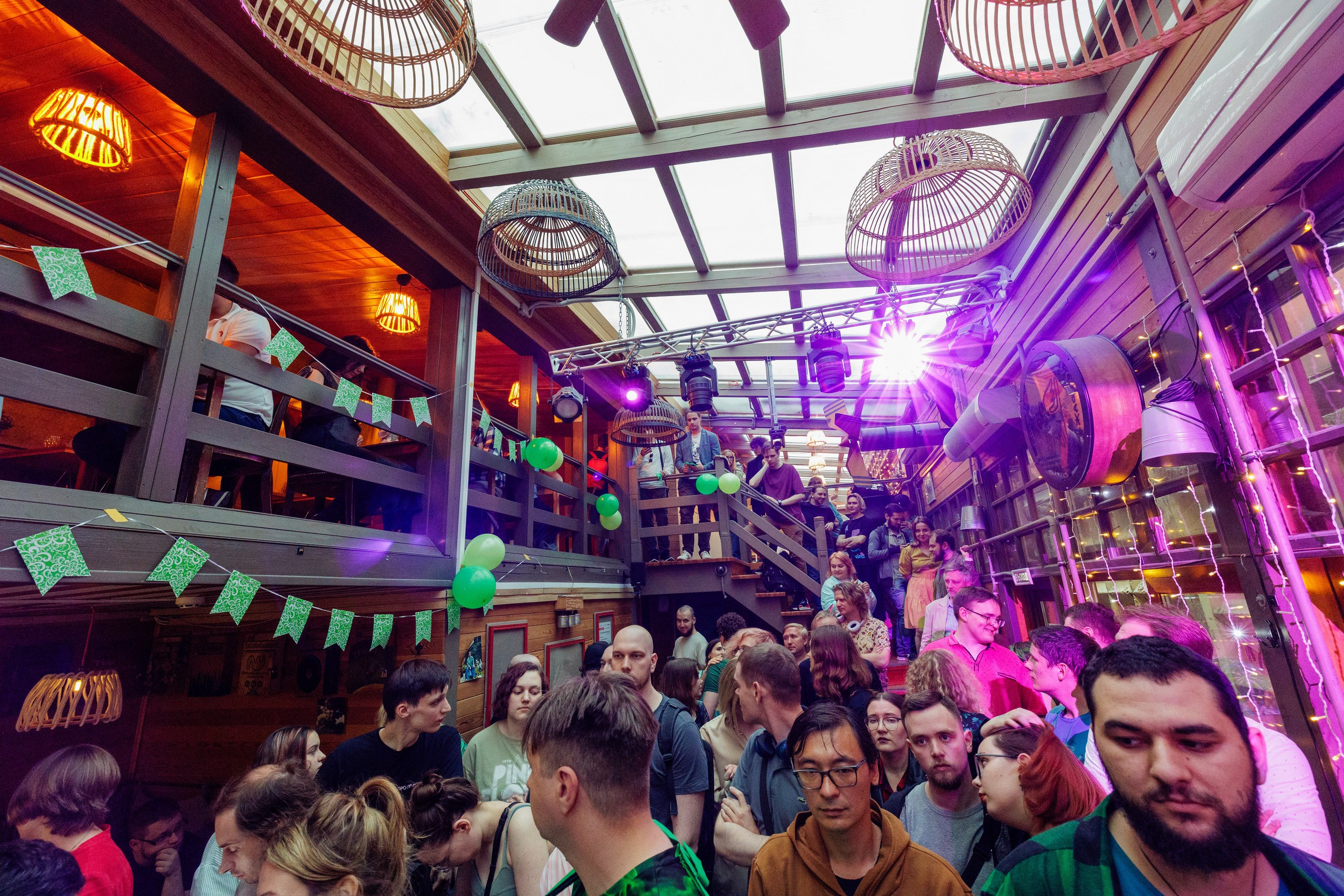 Нежность на бумаге. Зелёный концерт в Москве. Евгений Restwin — Пейзажный и репортажный фотограф