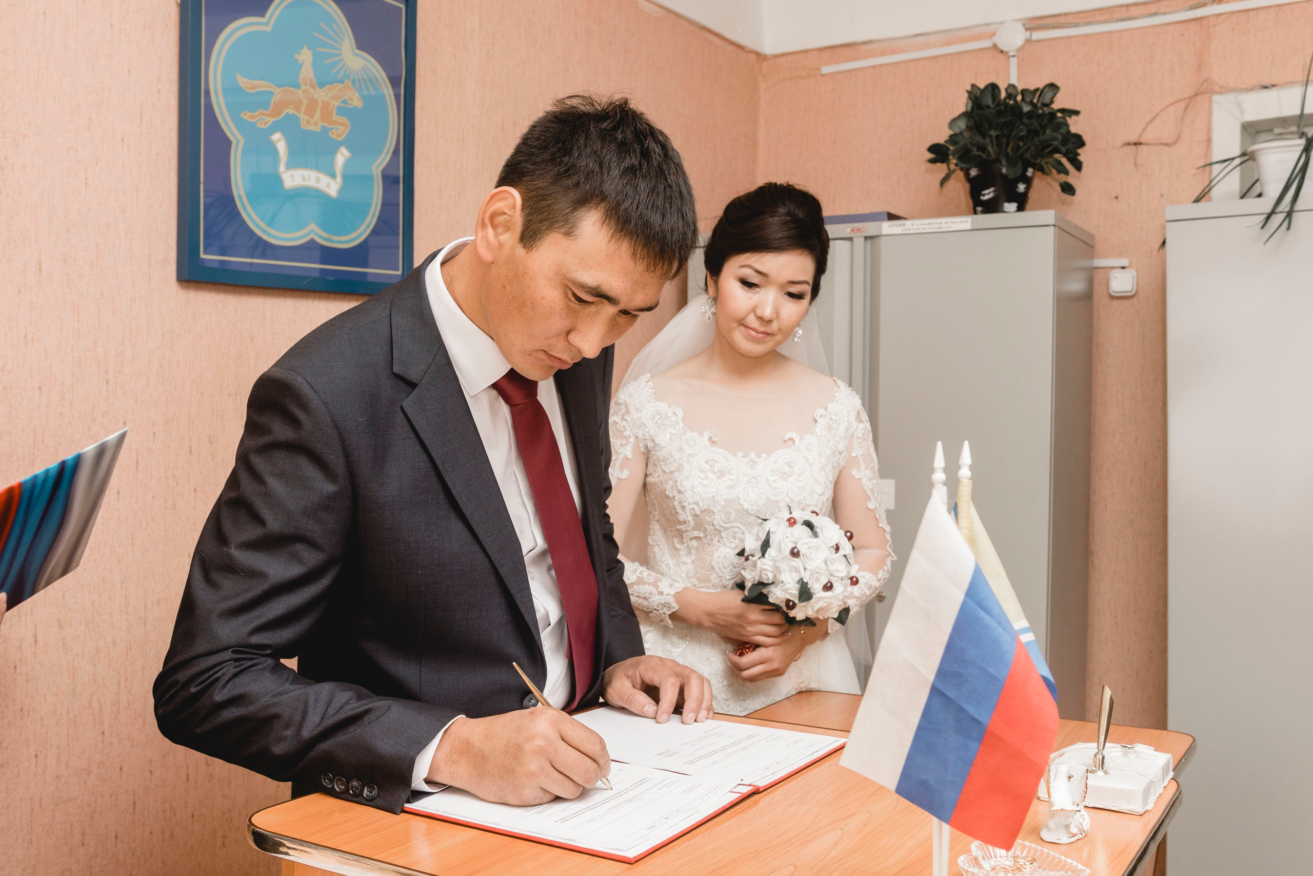 Саша и Алёна. Свадебный фотограф в Кызыле Ай-Херел Ондар