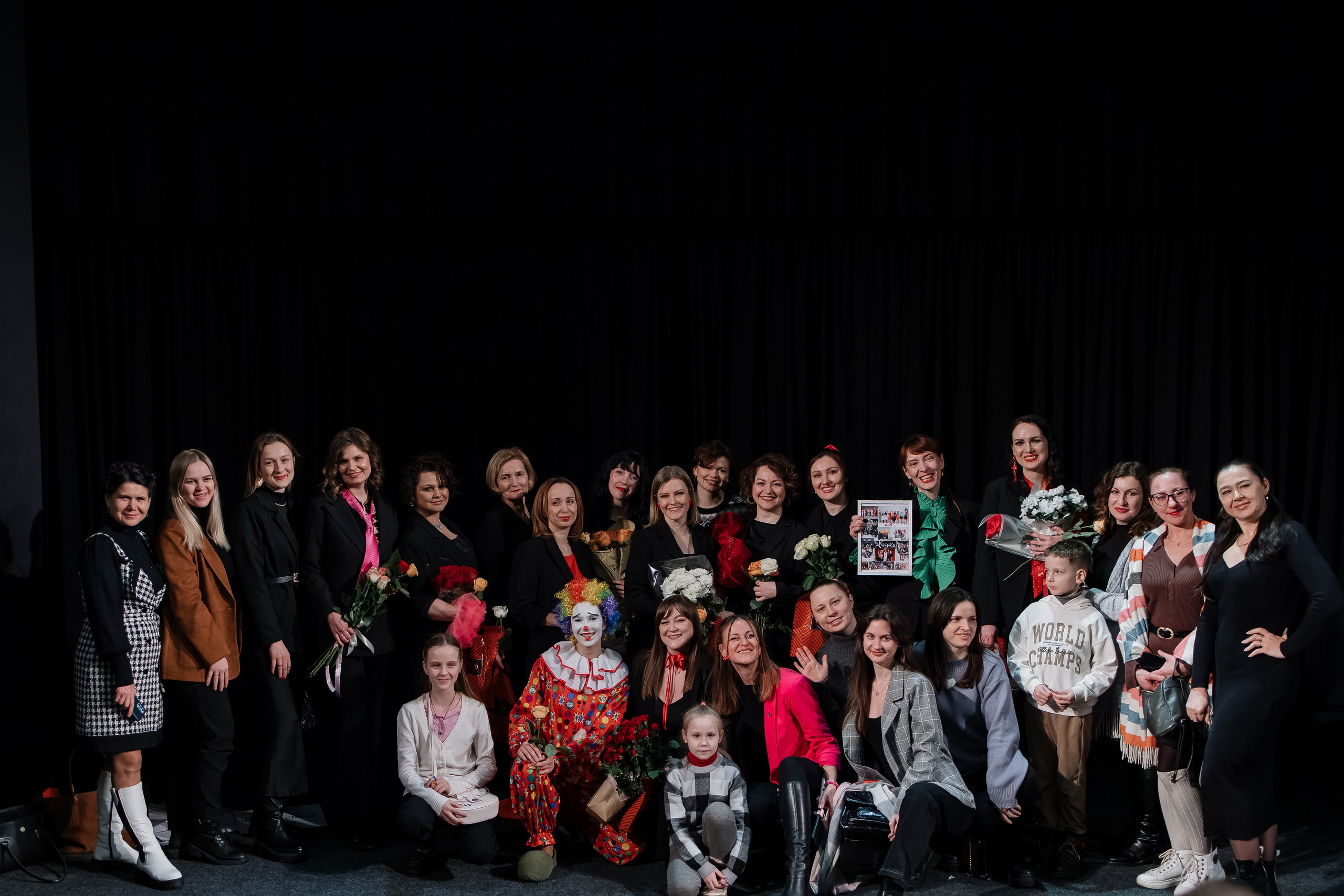 Спектакль. Свадебный фотограф