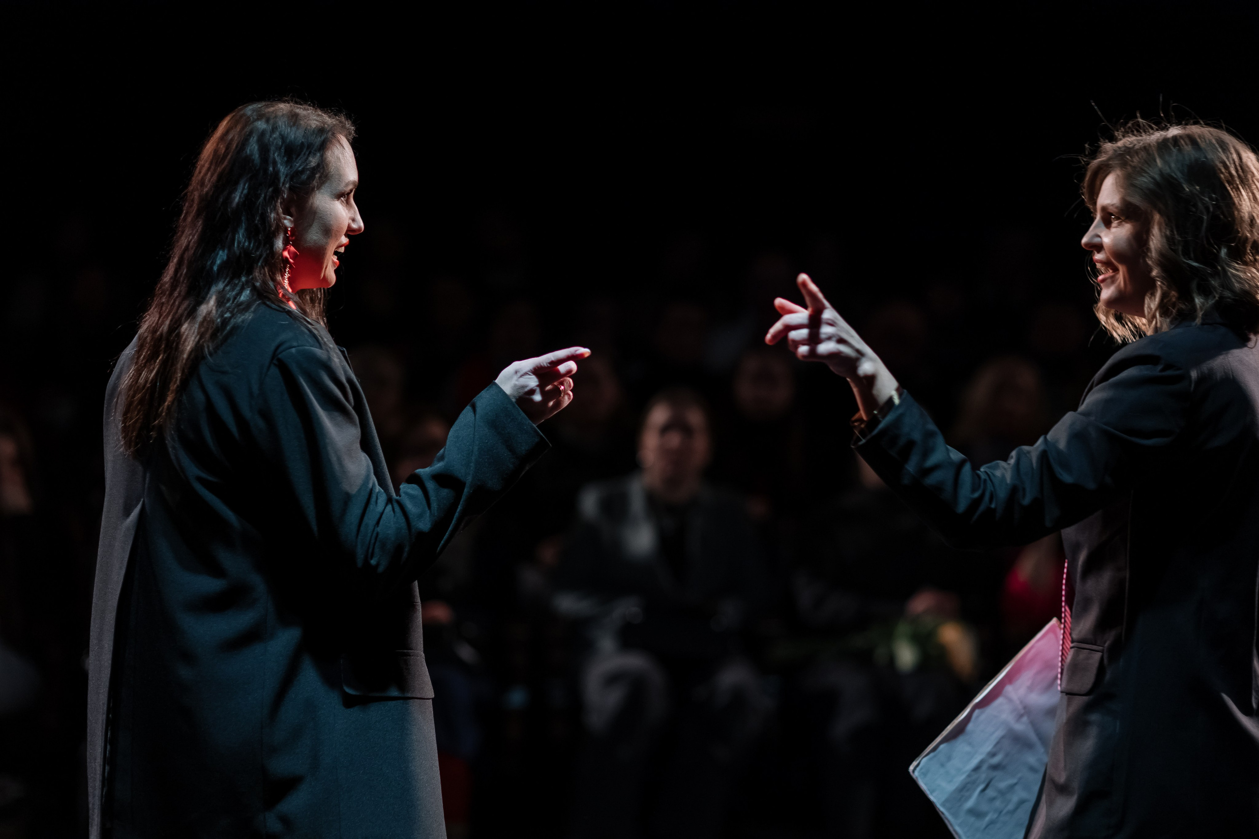 Спектакль. Свадебный фотограф