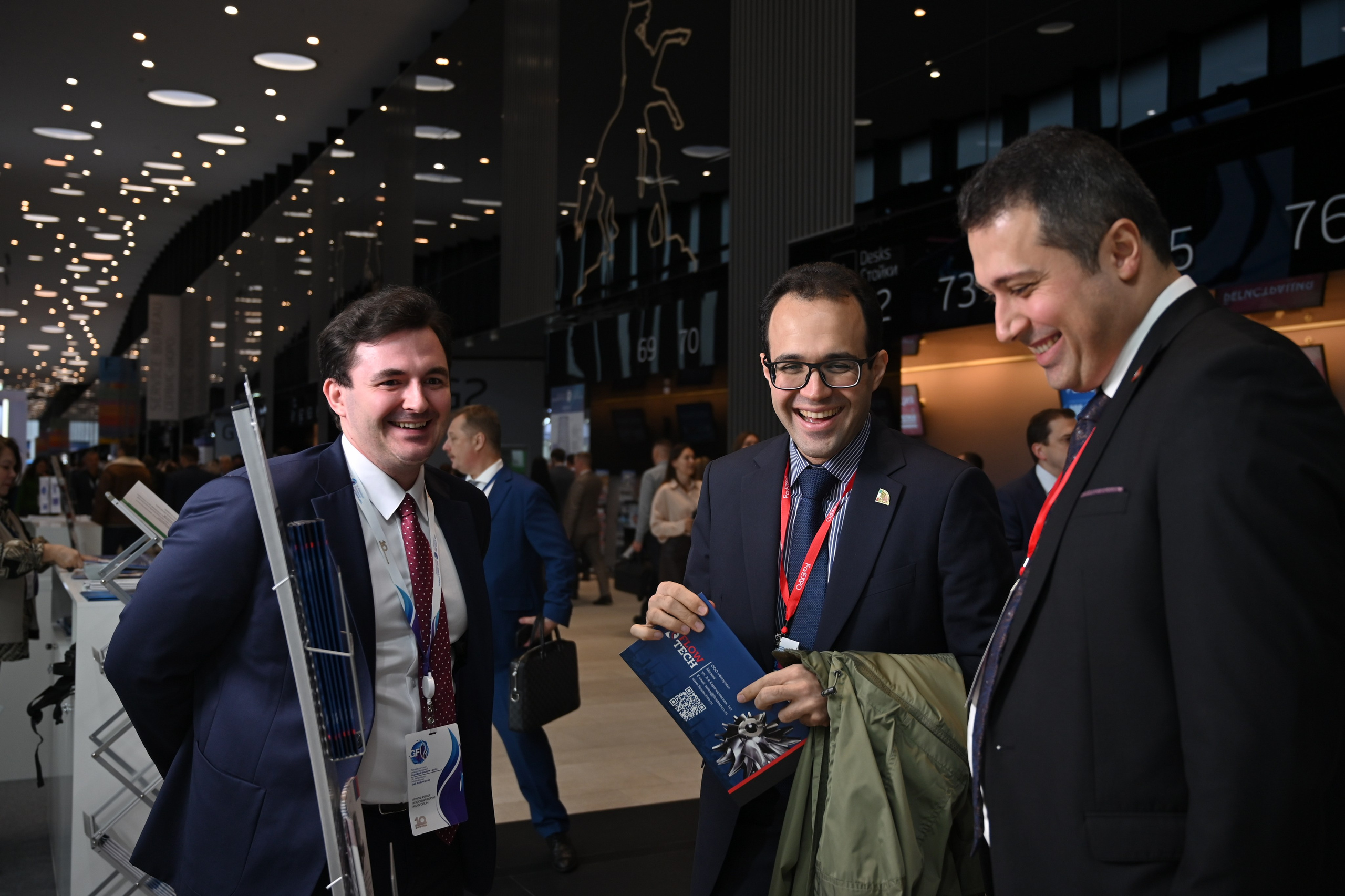 Петербургский Газовый форум. ZDARONOKIA Репортажный фотограф