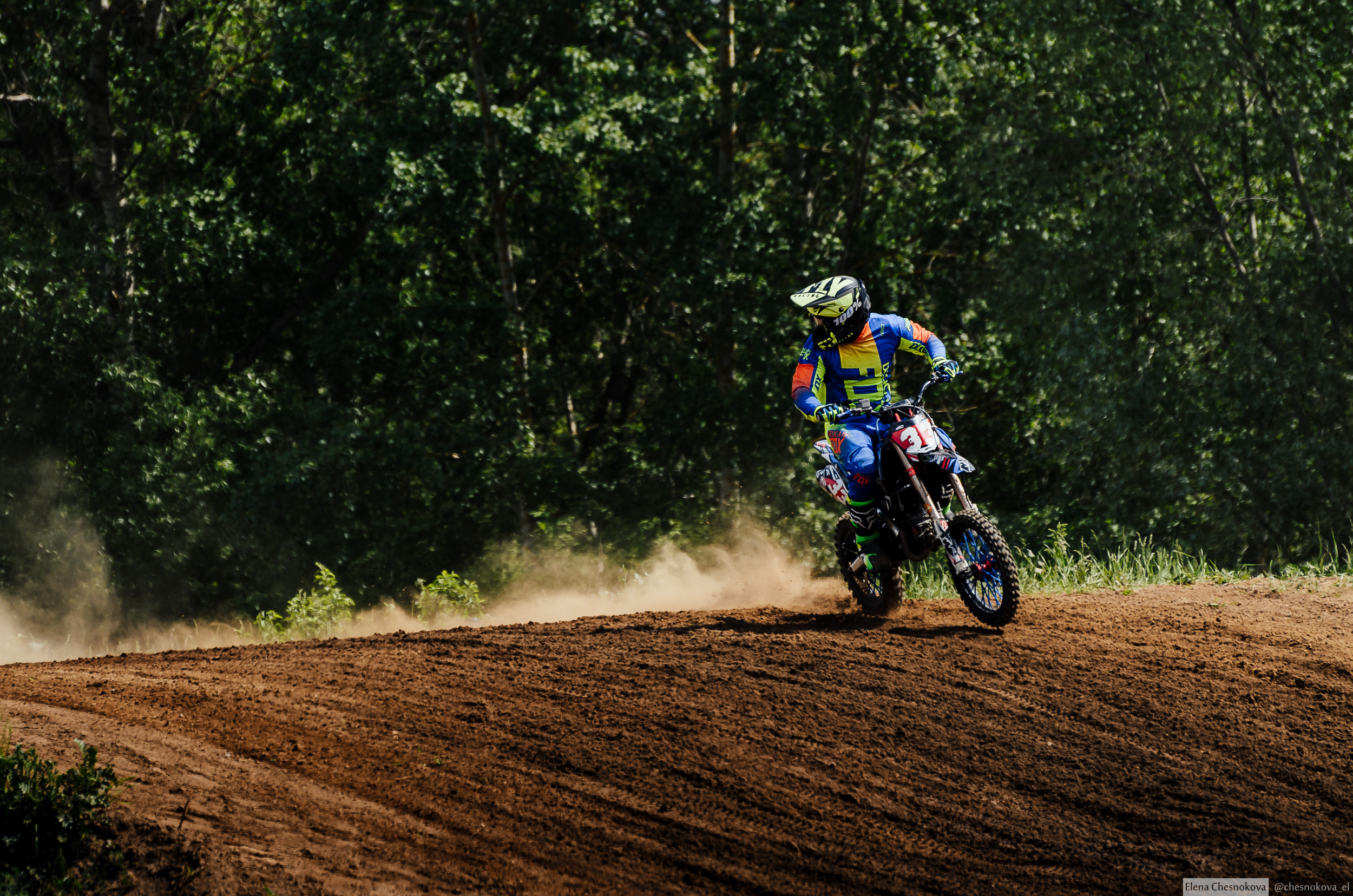 Мотокросс СТК «Весна-Владимир». Елена Чеснокова спортивный фотограф во Владимире и Белграде