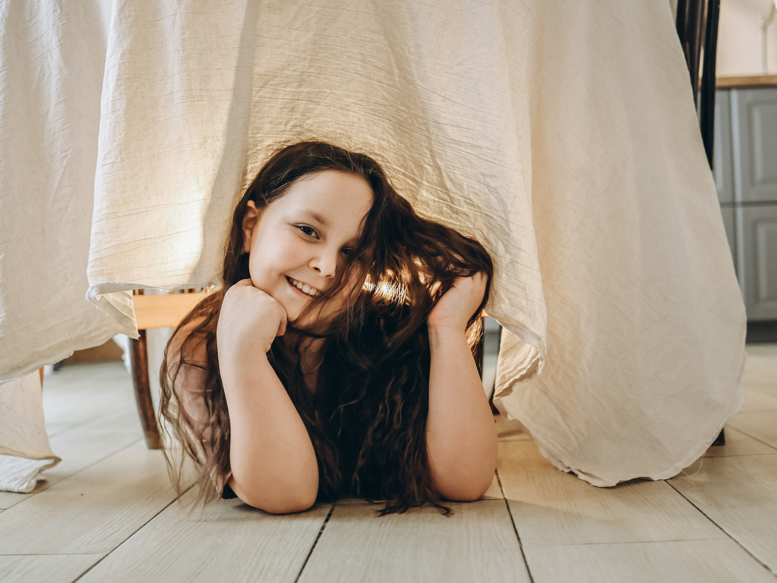 Семейная фотосессия с малышом, с новорожденным, фотосессия в Екатеринбурге, фотосессия в доме, домашняя фотосессия в стиле лайф, фотосессия. Семейный и детский фотограф в  г. Екатеринбурге Холодова Юлия