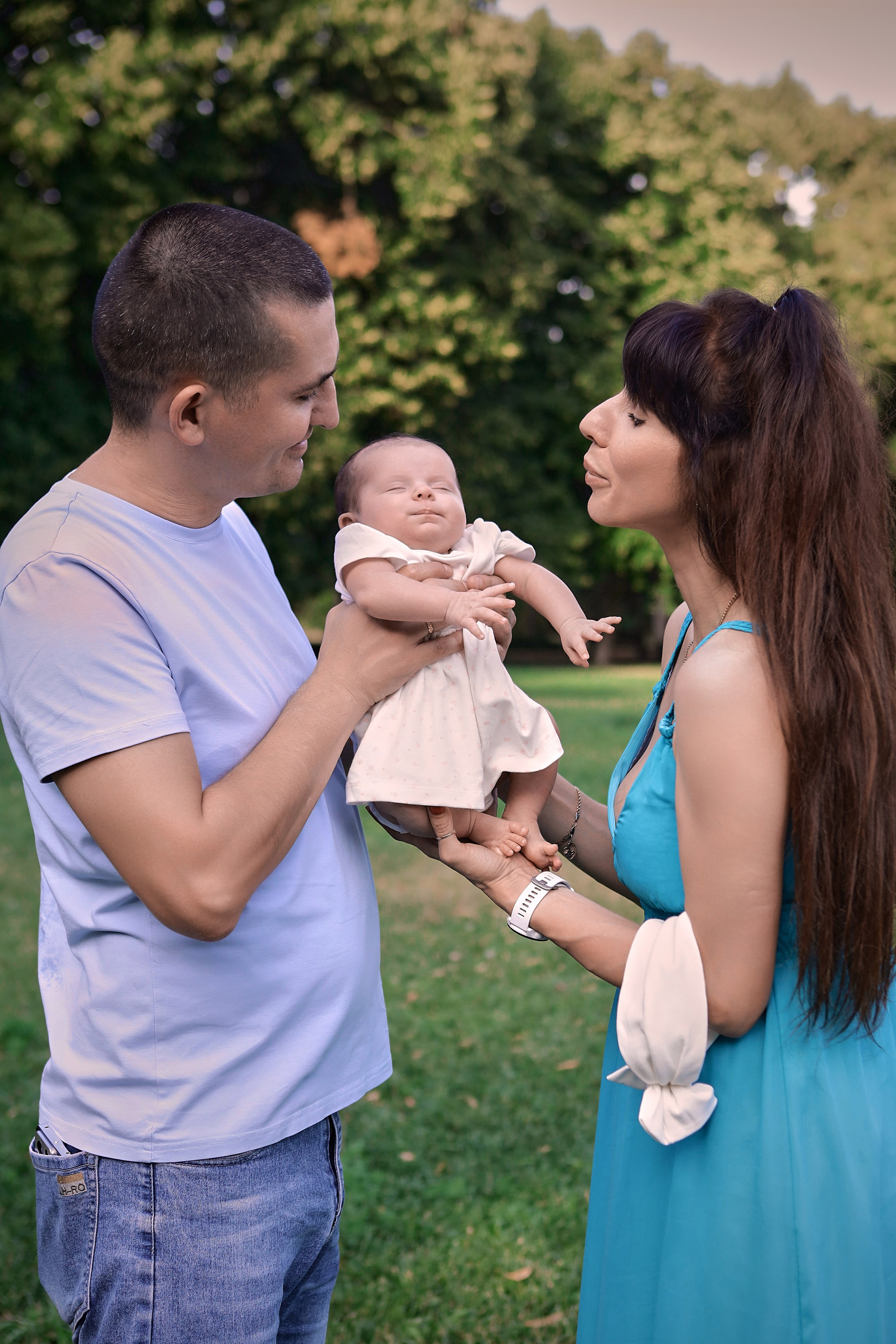 Семейная фотосессия с малышкой. Семейный и свадебный фотограф в Краснодаре Михеева Светлана