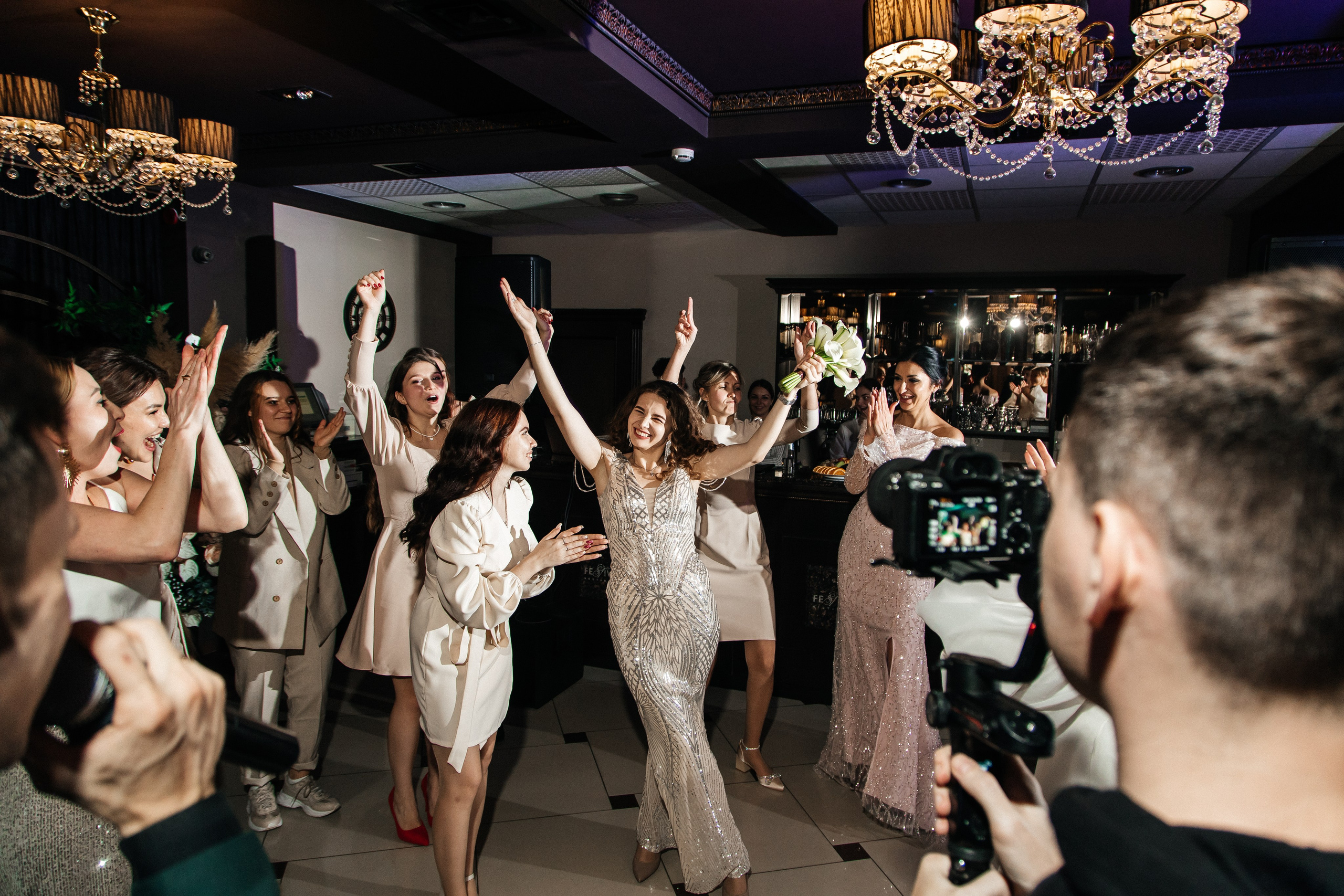 Любовный фестиваль. Артём Бачурин — свадебный фотограф Воронеж