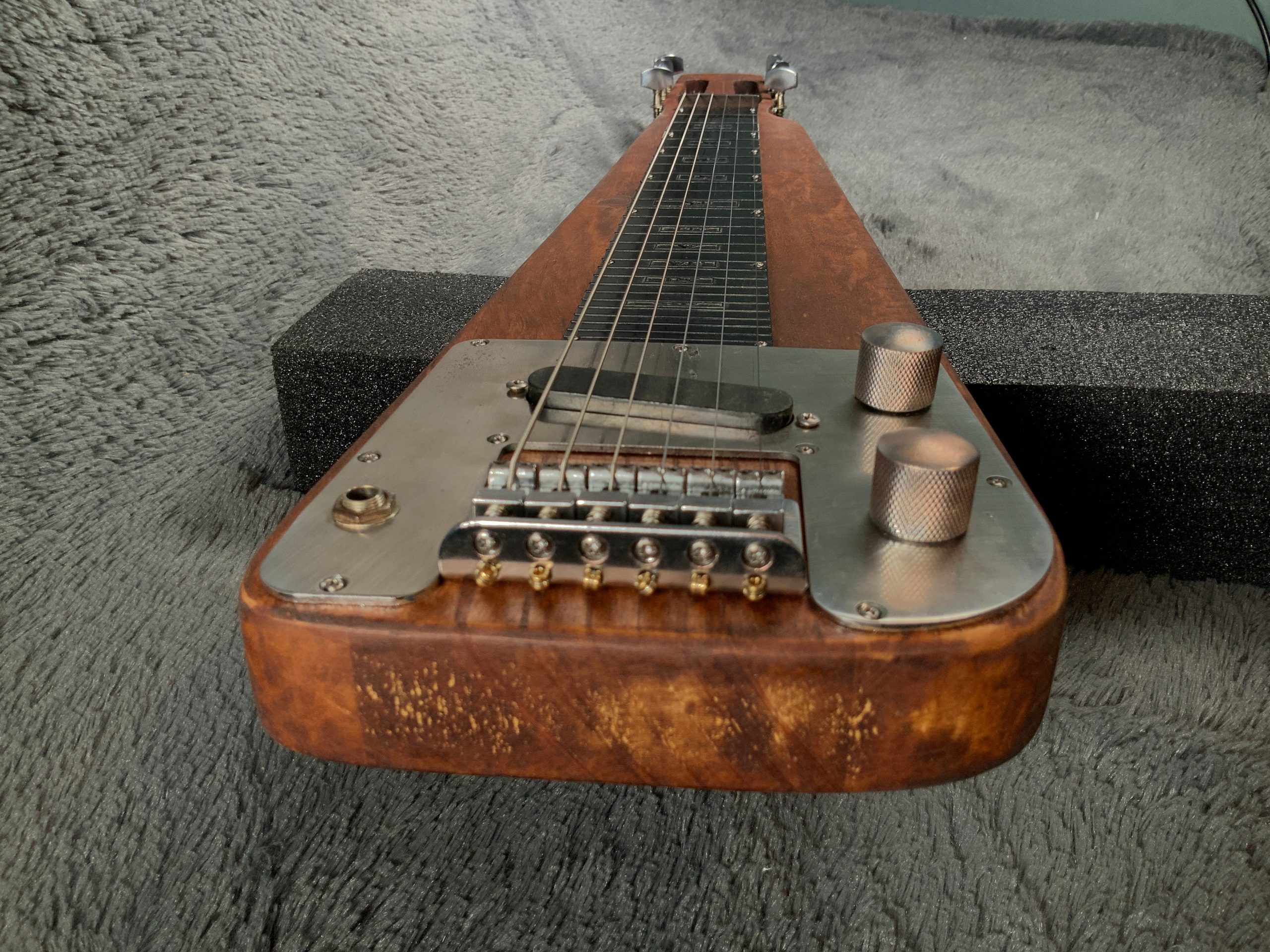Artisan Lap Steel Slide Guitar