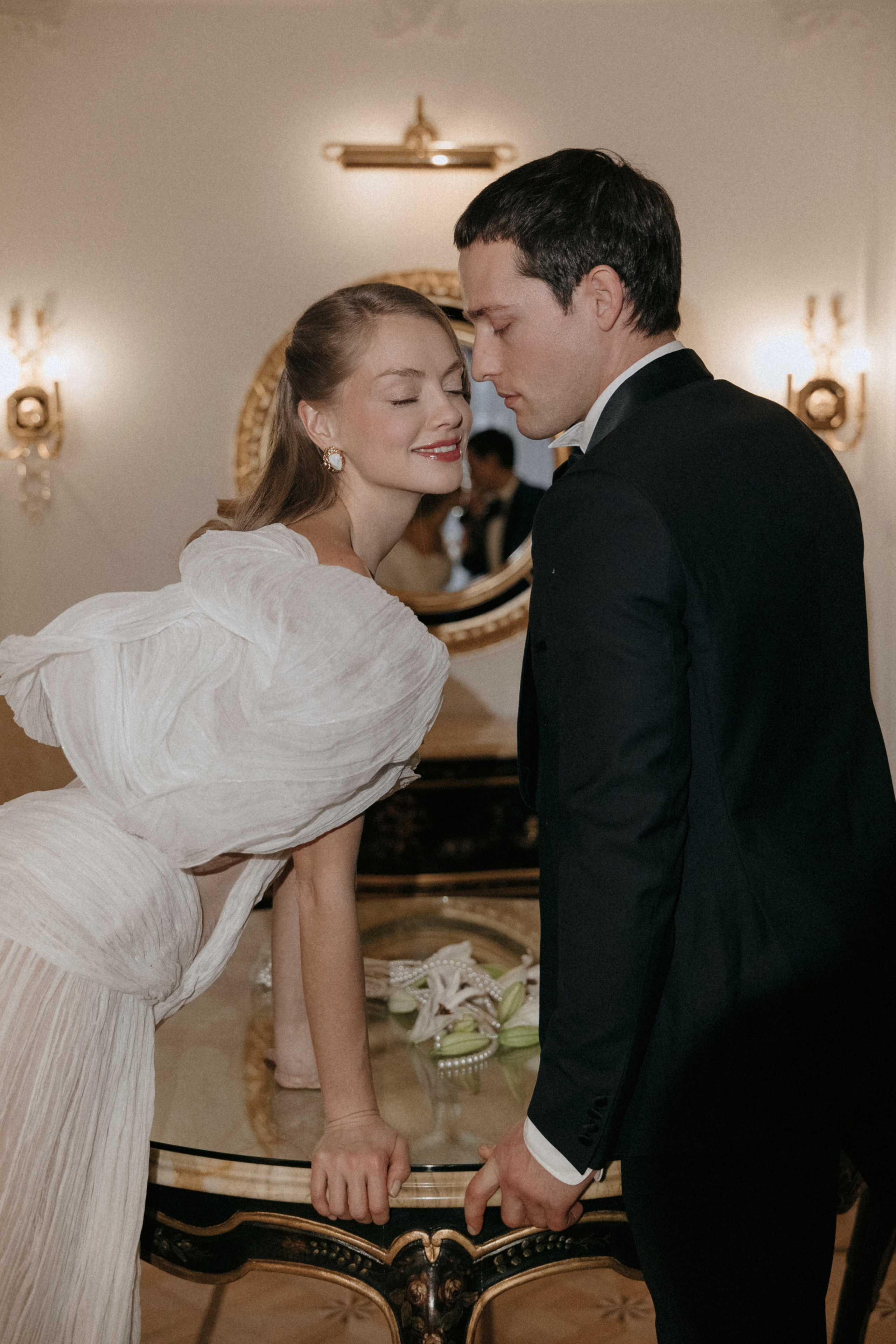 Свадебная фотосъемка в отеле Савой. Свадебный фотограф Москва