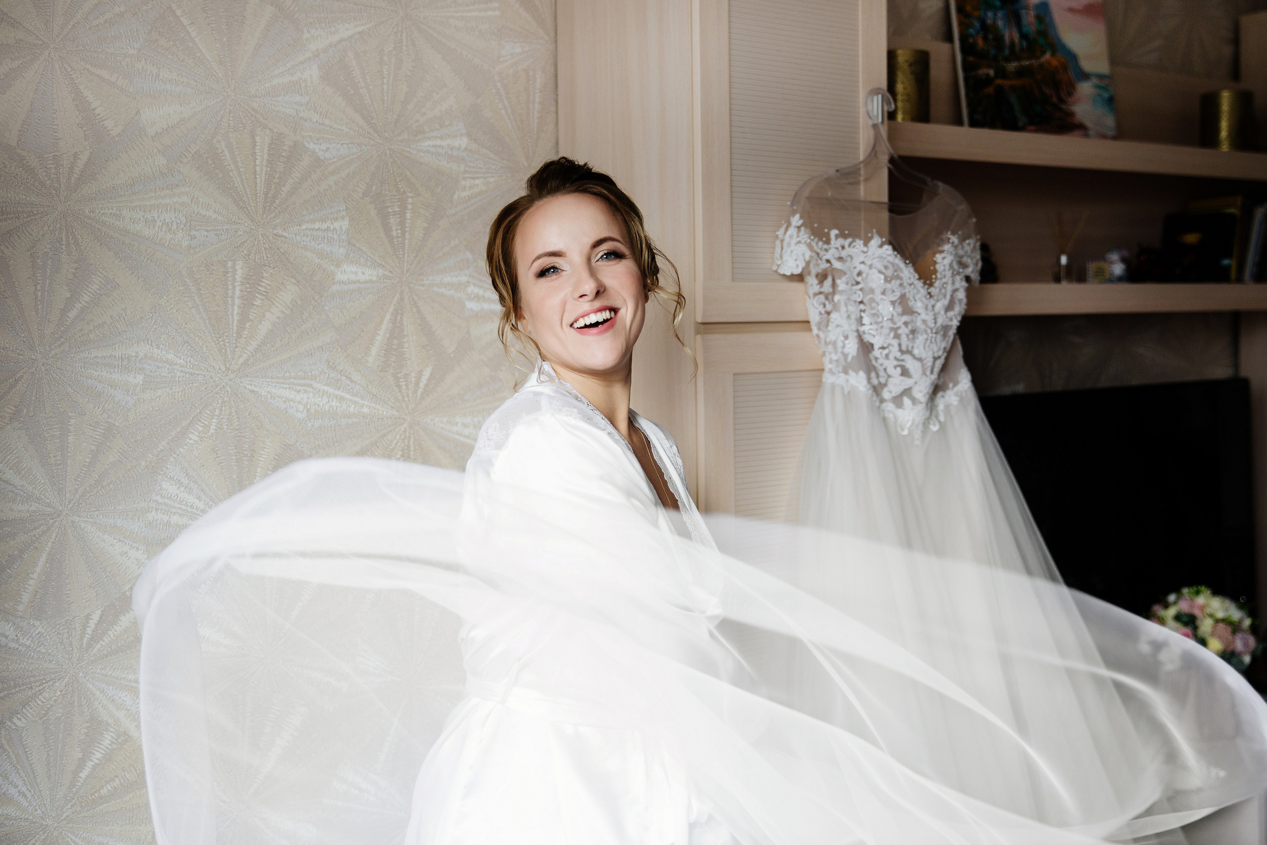 Свадебная фотосессия в Кусково. Свадебный банкет в Forest Hall Форест Холл. Свадьба в Сокольниках. Свадебный и семейный фотограф Екатерина Иванова