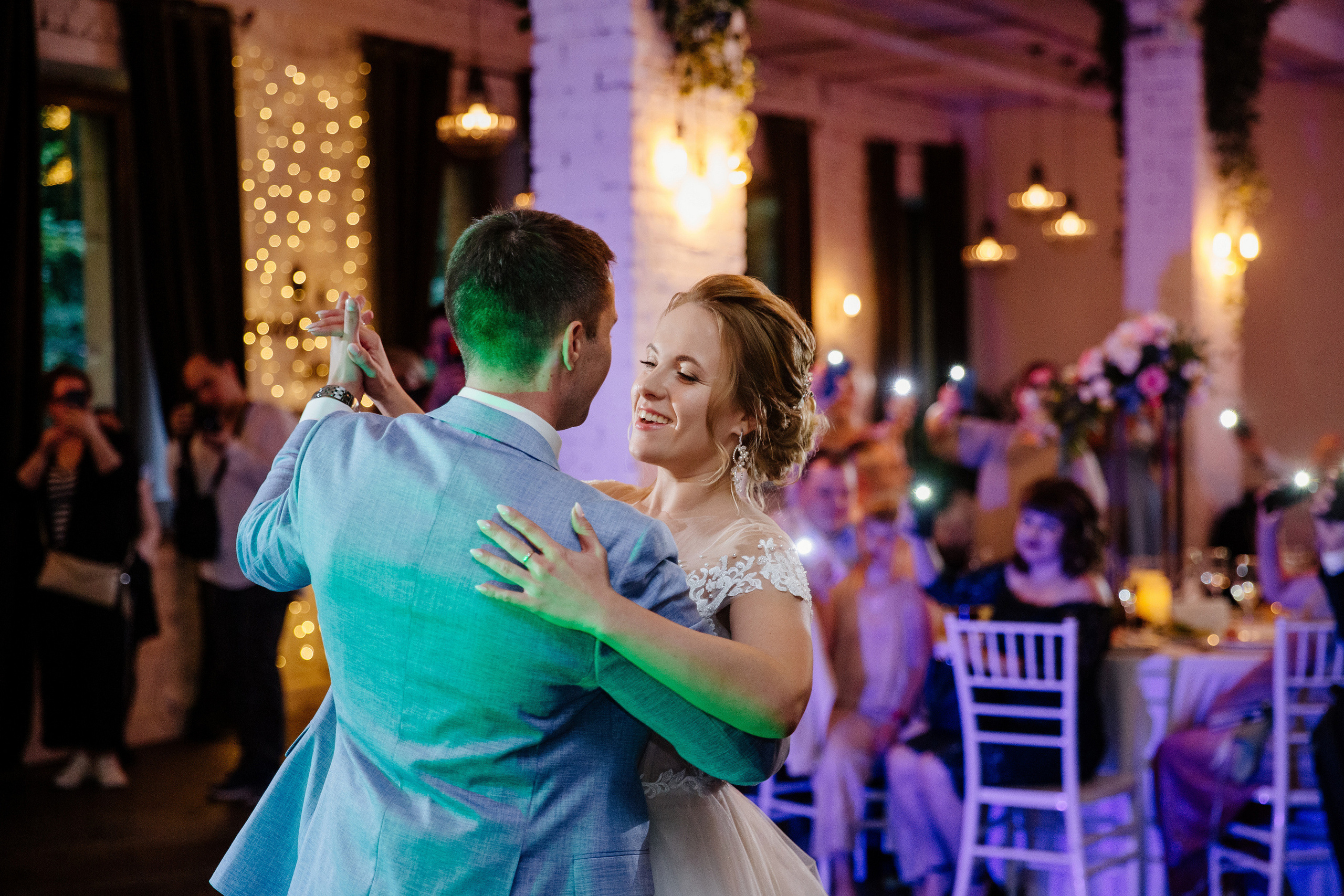 Свадебная фотосессия в Кусково. Свадебный банкет в Forest Hall Форест Холл. Свадьба в Сокольниках. Свадебный и семейный фотограф Екатерина Иванова