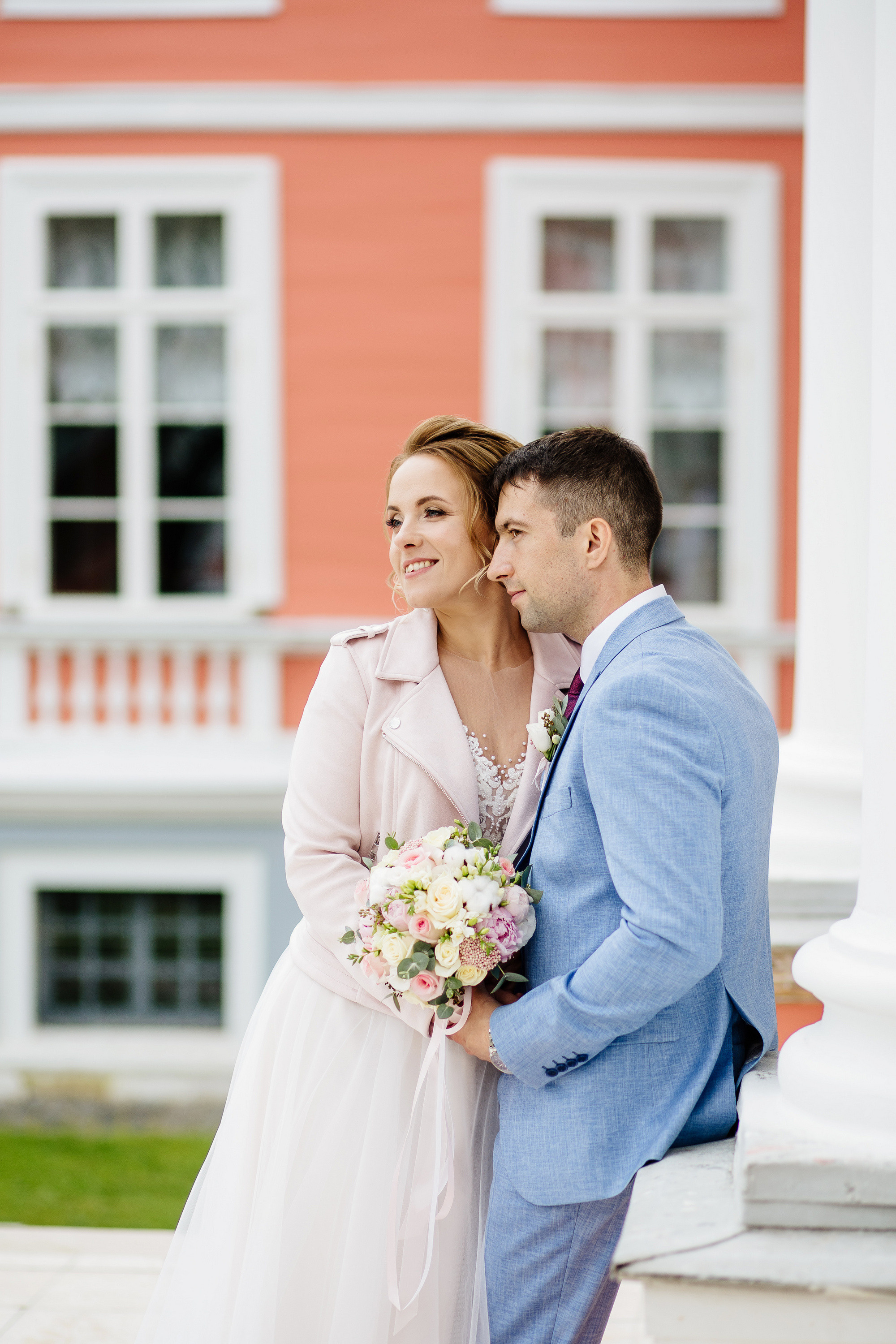 Свадебная фотосессия в Кусково. Свадебный банкет в Forest Hall Форест Холл. Свадьба в Сокольниках. Свадебный и семейный фотограф Екатерина Иванова