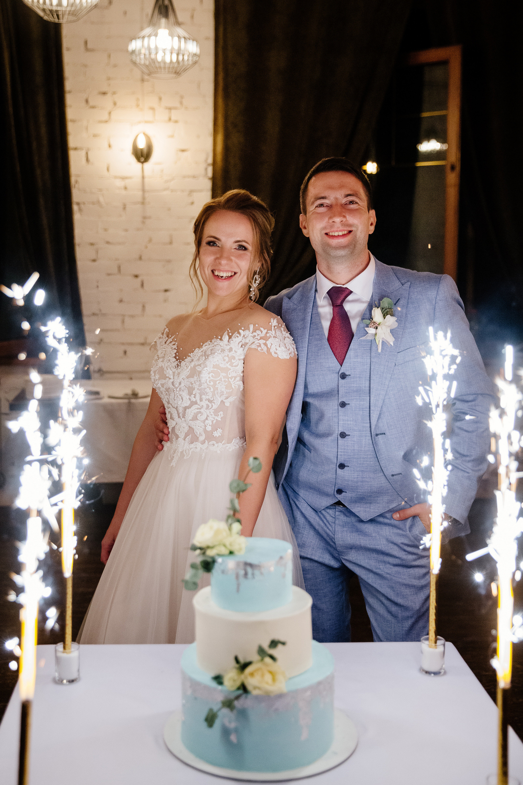 Свадебная фотосессия в Кусково. Свадебный банкет в Forest Hall Форест Холл. Свадьба в Сокольниках. Свадебный и семейный фотограф Екатерина Иванова