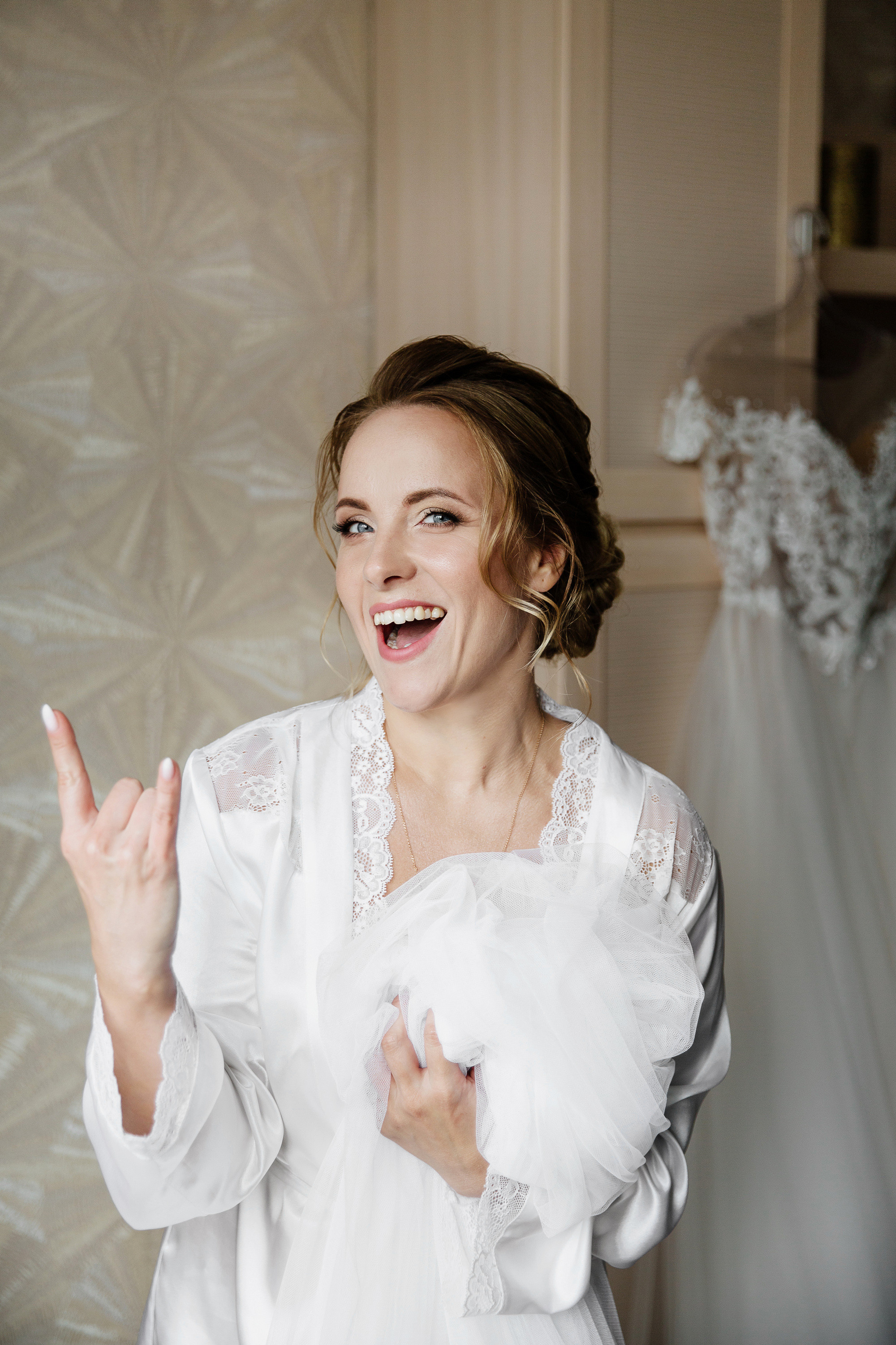 Свадебная фотосессия в Кусково. Свадебный банкет в Forest Hall Форест Холл. Свадьба в Сокольниках. Свадебный и семейный фотограф Екатерина Иванова