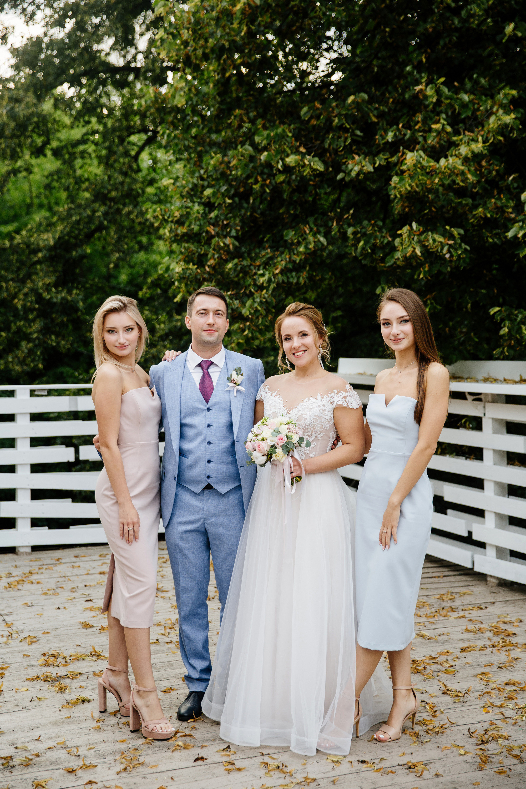 Свадебная фотосессия в Кусково. Свадебный банкет в Forest Hall Форест Холл. Свадьба в Сокольниках. Свадебный и семейный фотограф Екатерина Иванова