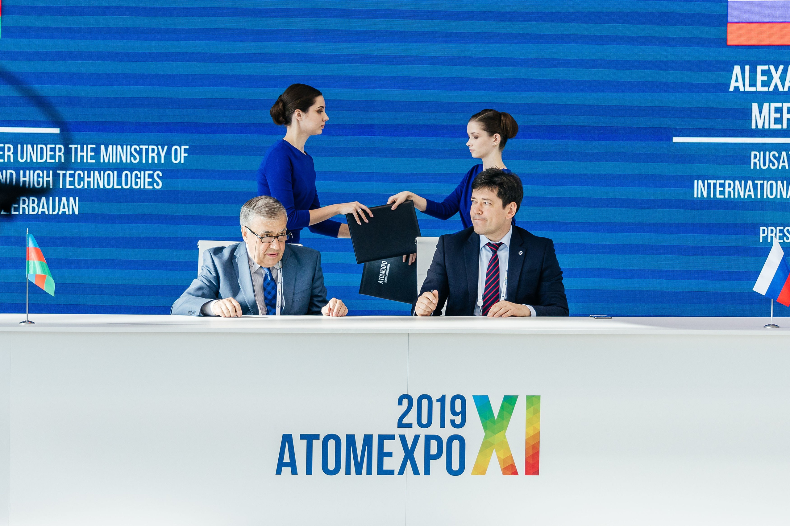 Репортажная фотосъёмка деловых мероприятий. Репортажный фотограф | Роза Хутор Красная Поляна Сочи Сириус