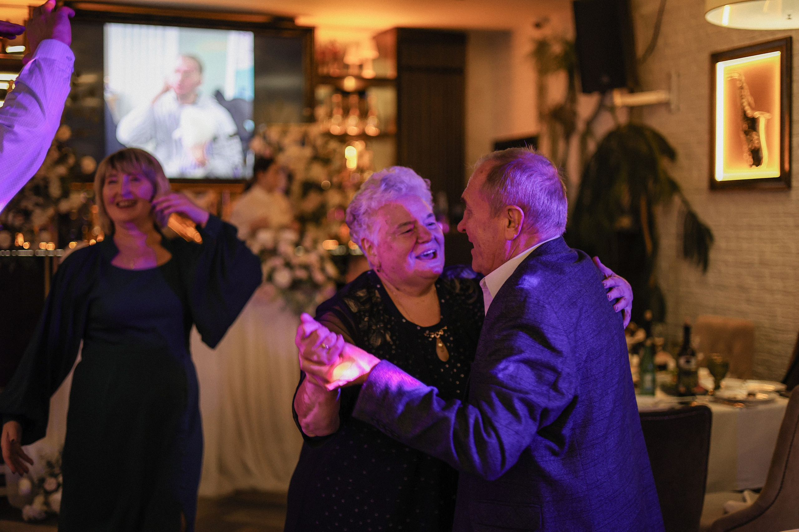 Евгений и Виктория. Фотограф Волгоград / Волжский