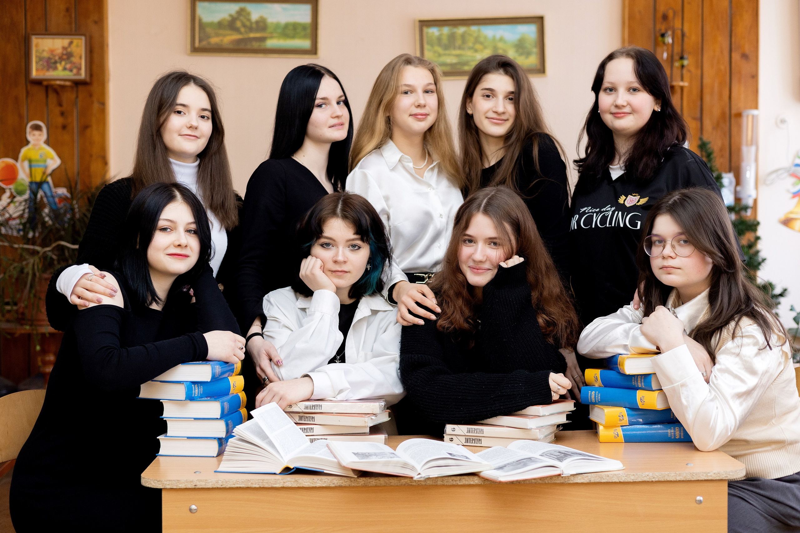 Школа 352. Выпускные альбомы. Школьный и семейный фотограф Виктория Игнатьева