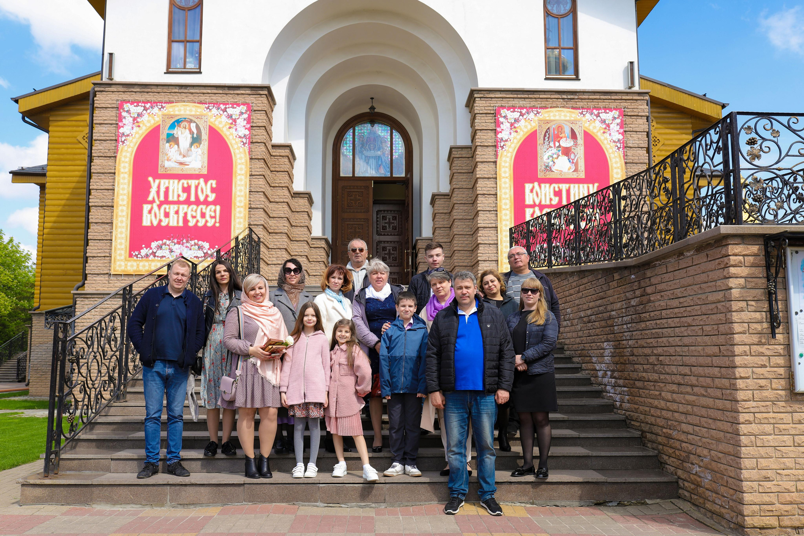 Храм святых мучениц Веры, Надежды, Любви. (Деревянный на Харгоре). Фотограф Белгород