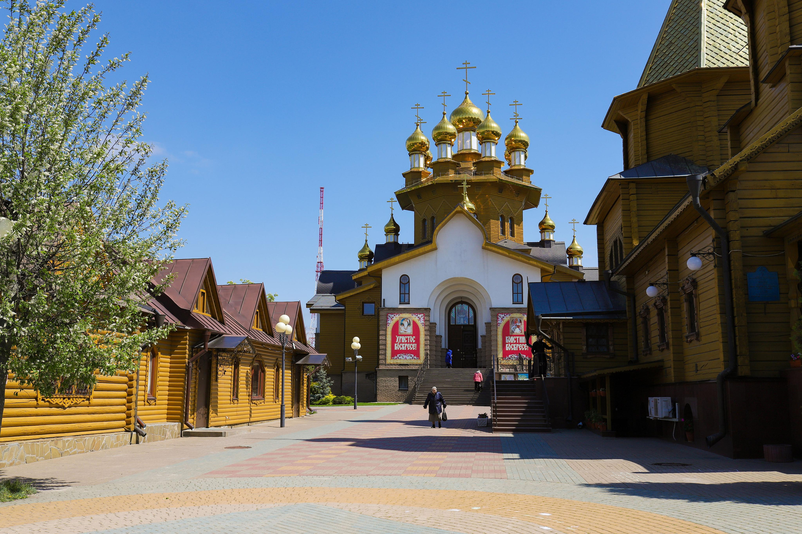 Храм святых мучениц Веры, Надежды, Любви. (Деревянный на Харгоре). Фотограф Белгород