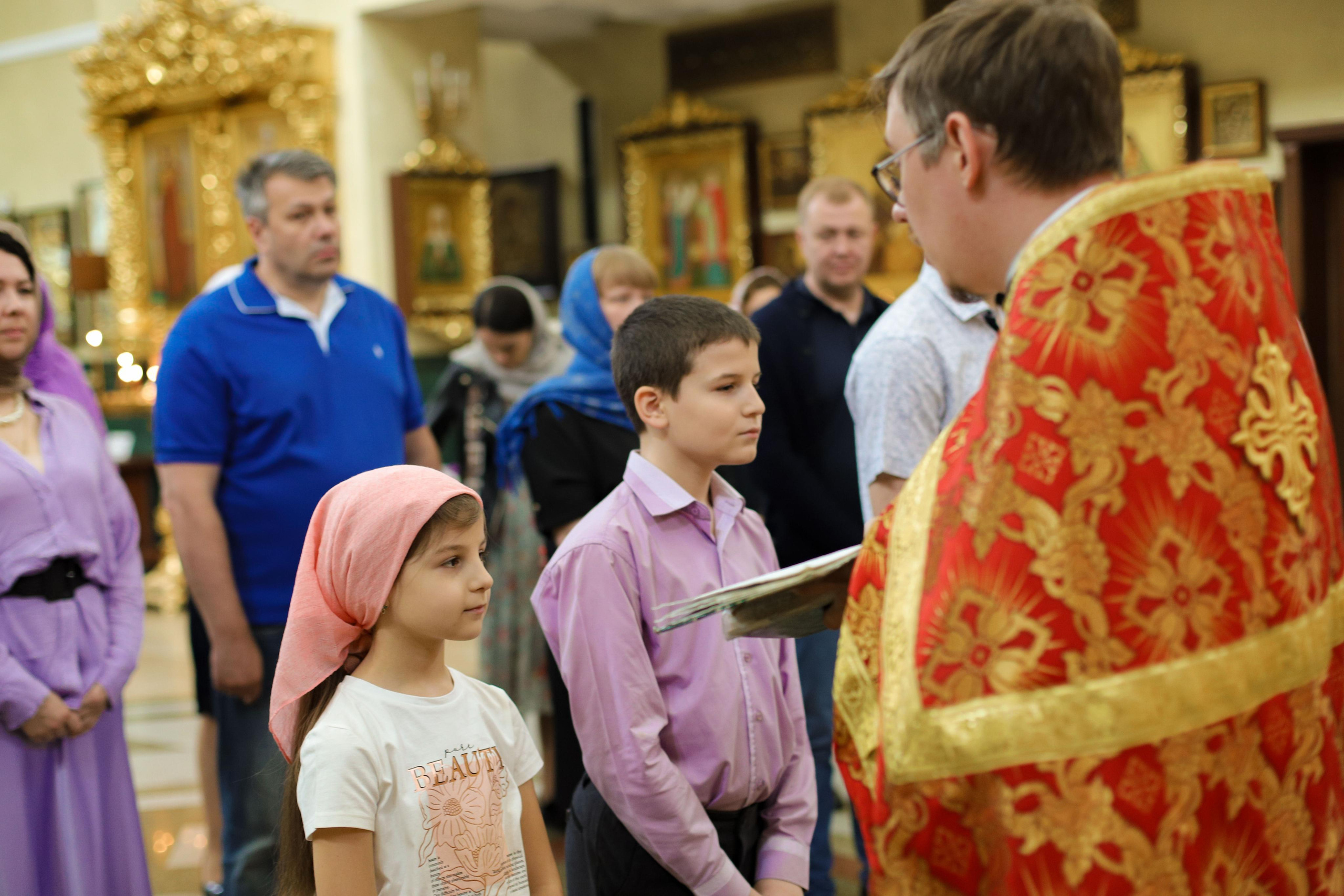 Храм святых мучениц Веры, Надежды, Любви. (Деревянный на Харгоре). Фотограф Белгород