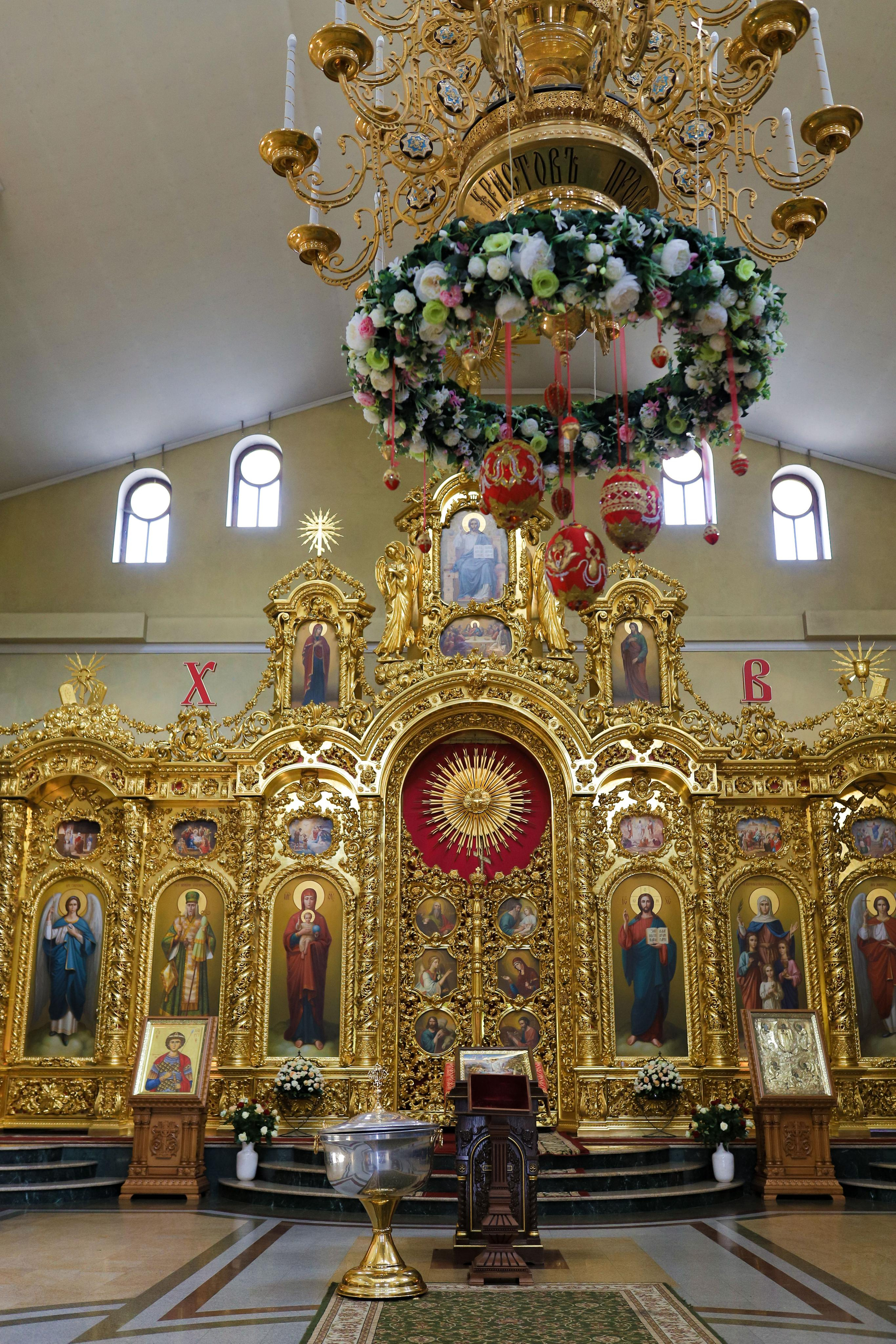 Храм святых мучениц Веры, Надежды, Любви. (Деревянный на Харгоре). Фотограф Белгород