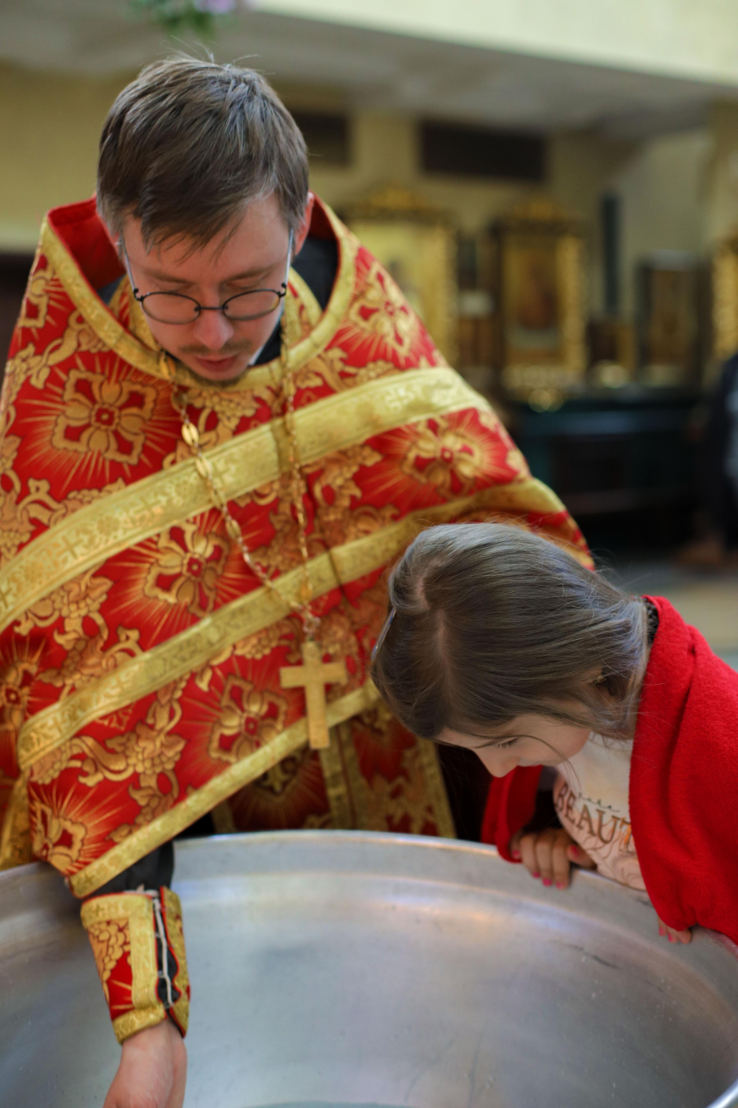 Храм святых мучениц Веры, Надежды, Любви. (Деревянный на Харгоре). Фотограф Белгород