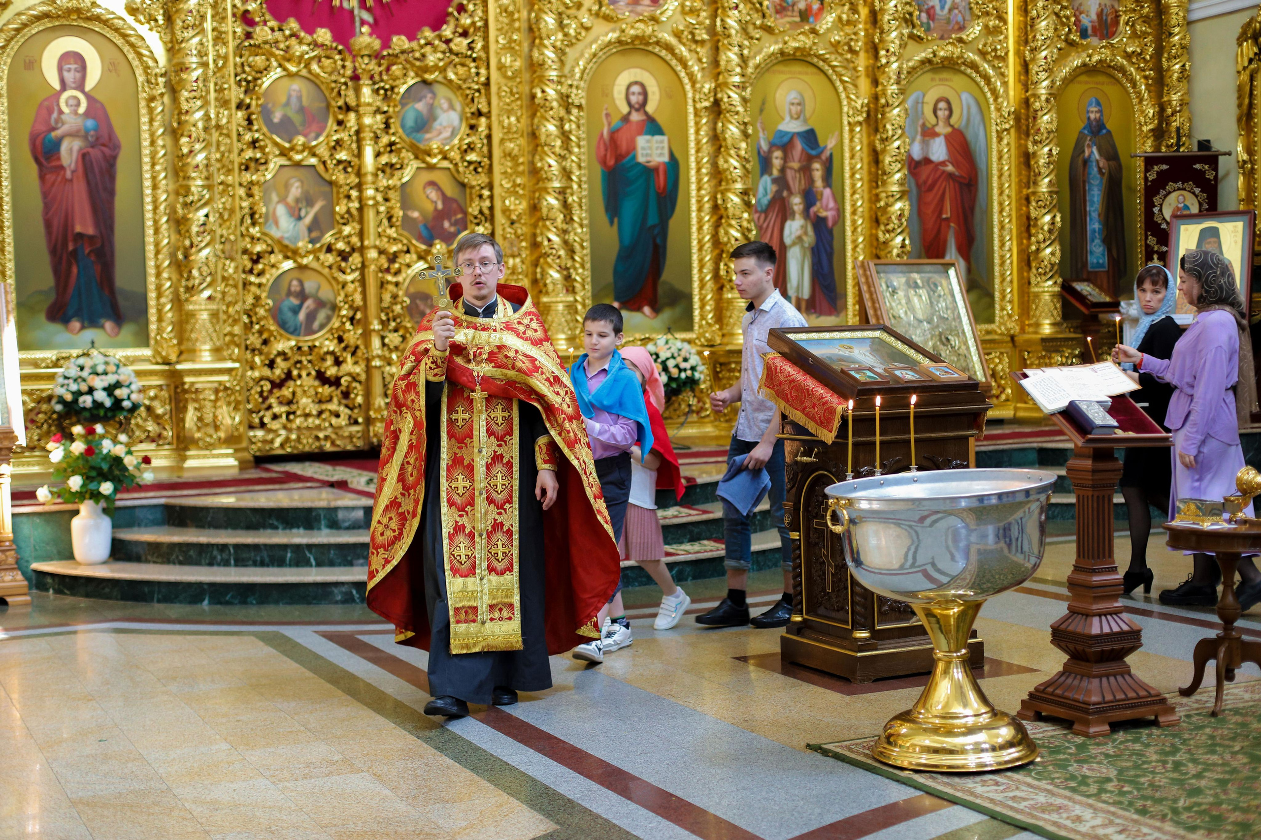 Храм святых мучениц Веры, Надежды, Любви. (Деревянный на Харгоре). Фотограф Белгород