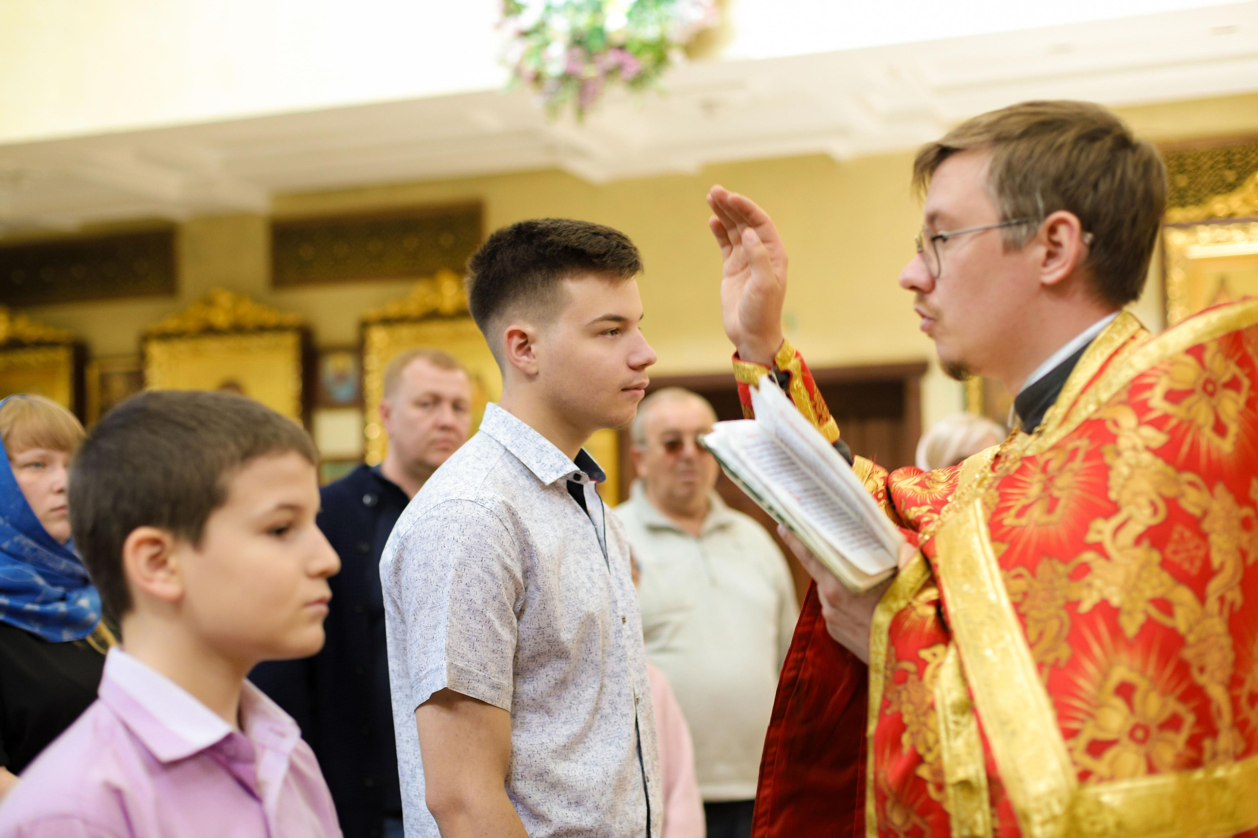 Храм святых мучениц Веры, Надежды, Любви. (Деревянный на Харгоре). Фотограф Белгород