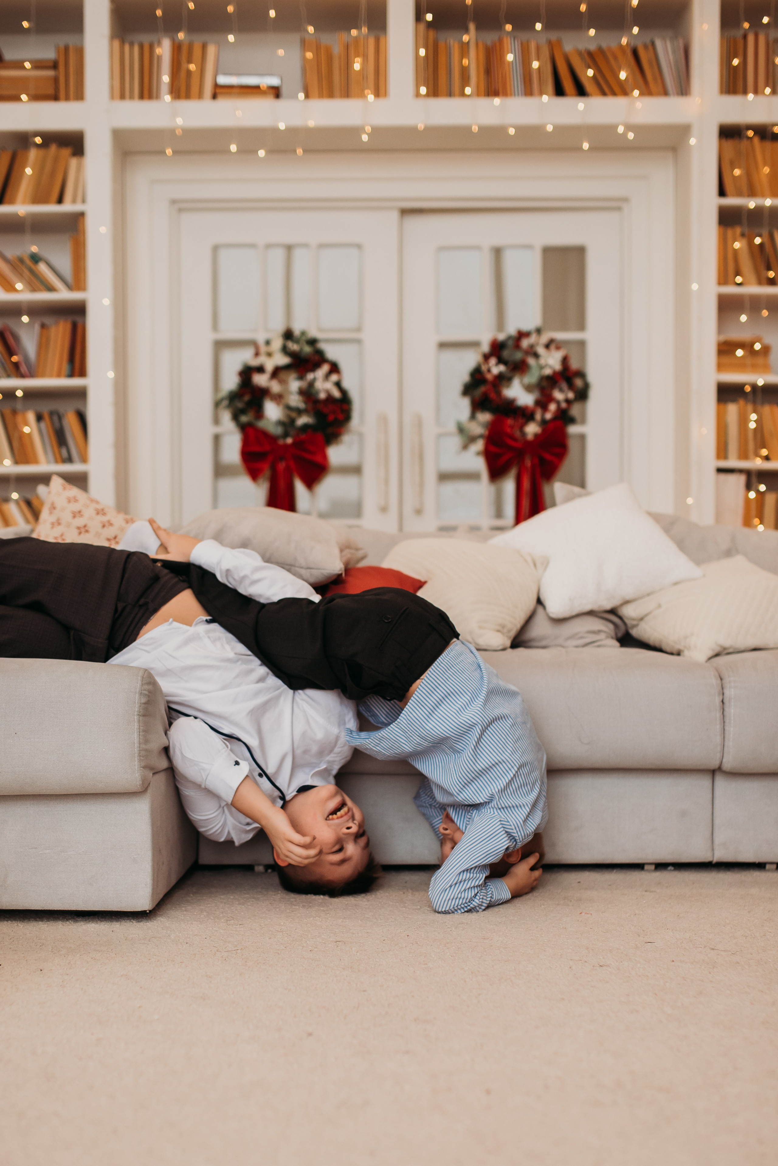 Марина Стас Артем Рома Дима. Семейная фотосессия в Новосибирске от фотографа Ольги Коваль