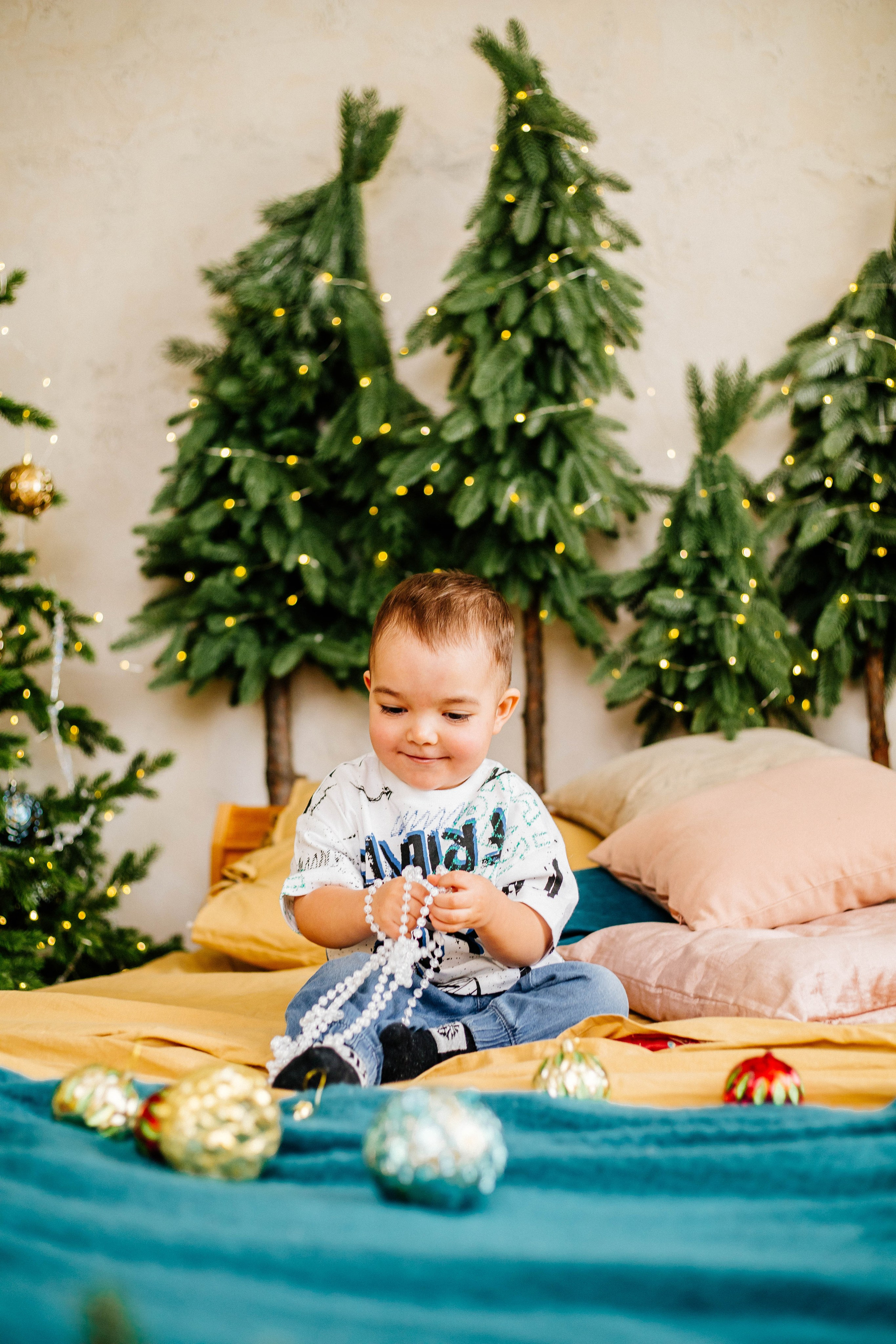 Лев с семьей. Рыжова Тамара