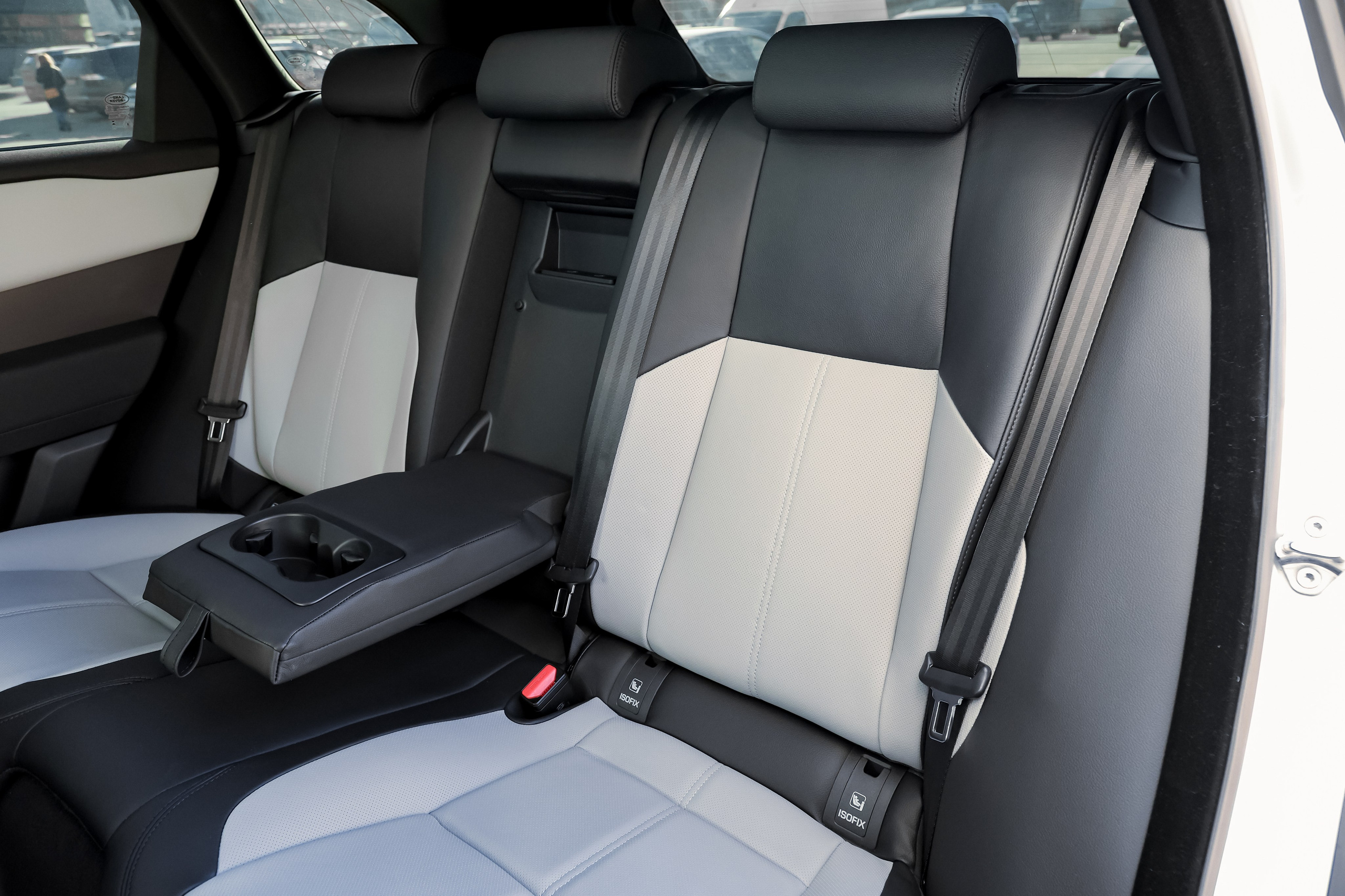 2024 Range Rover Velar 2.0 AT. Mixturecaptures