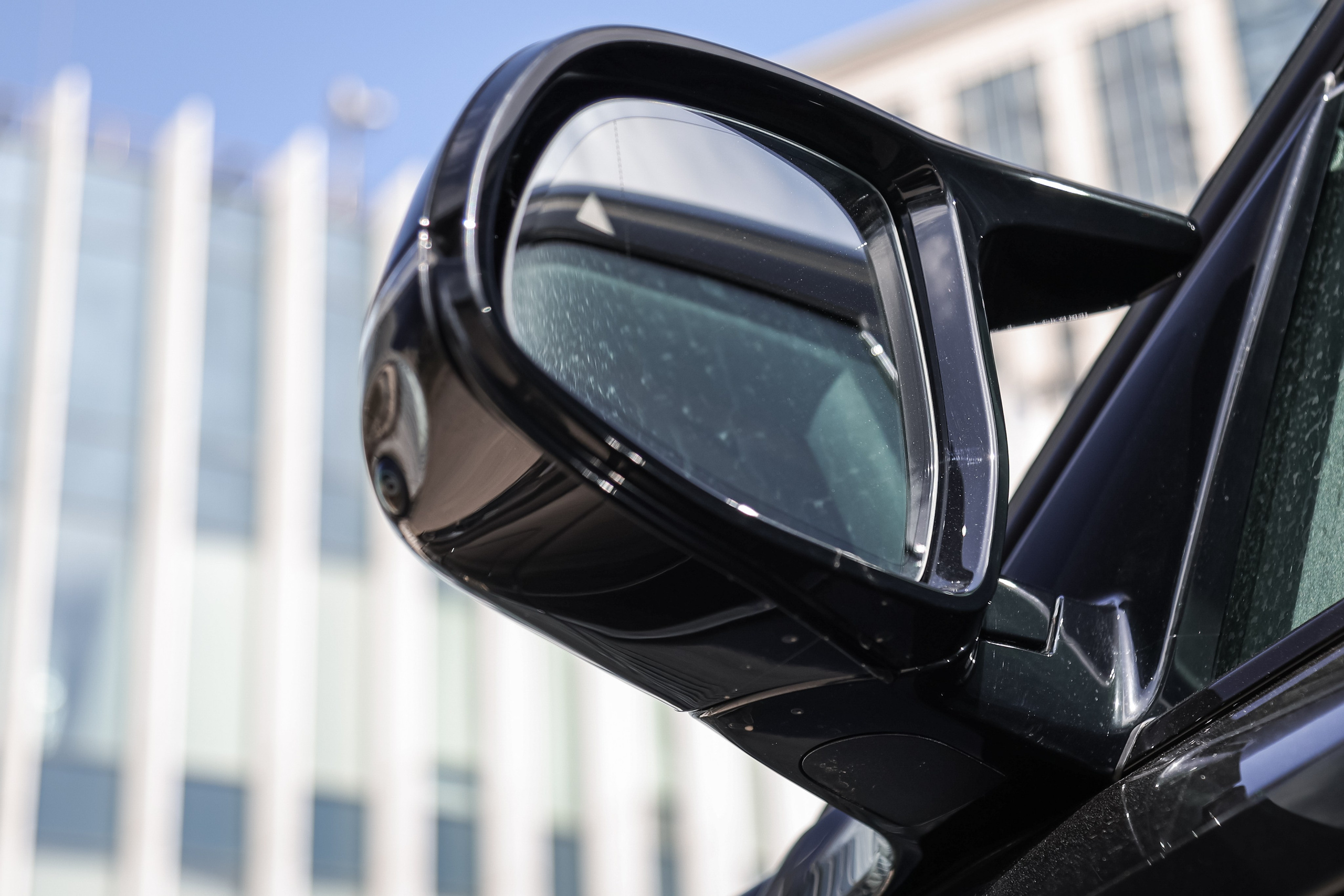 2024 BMW XM. Mixturecaptures