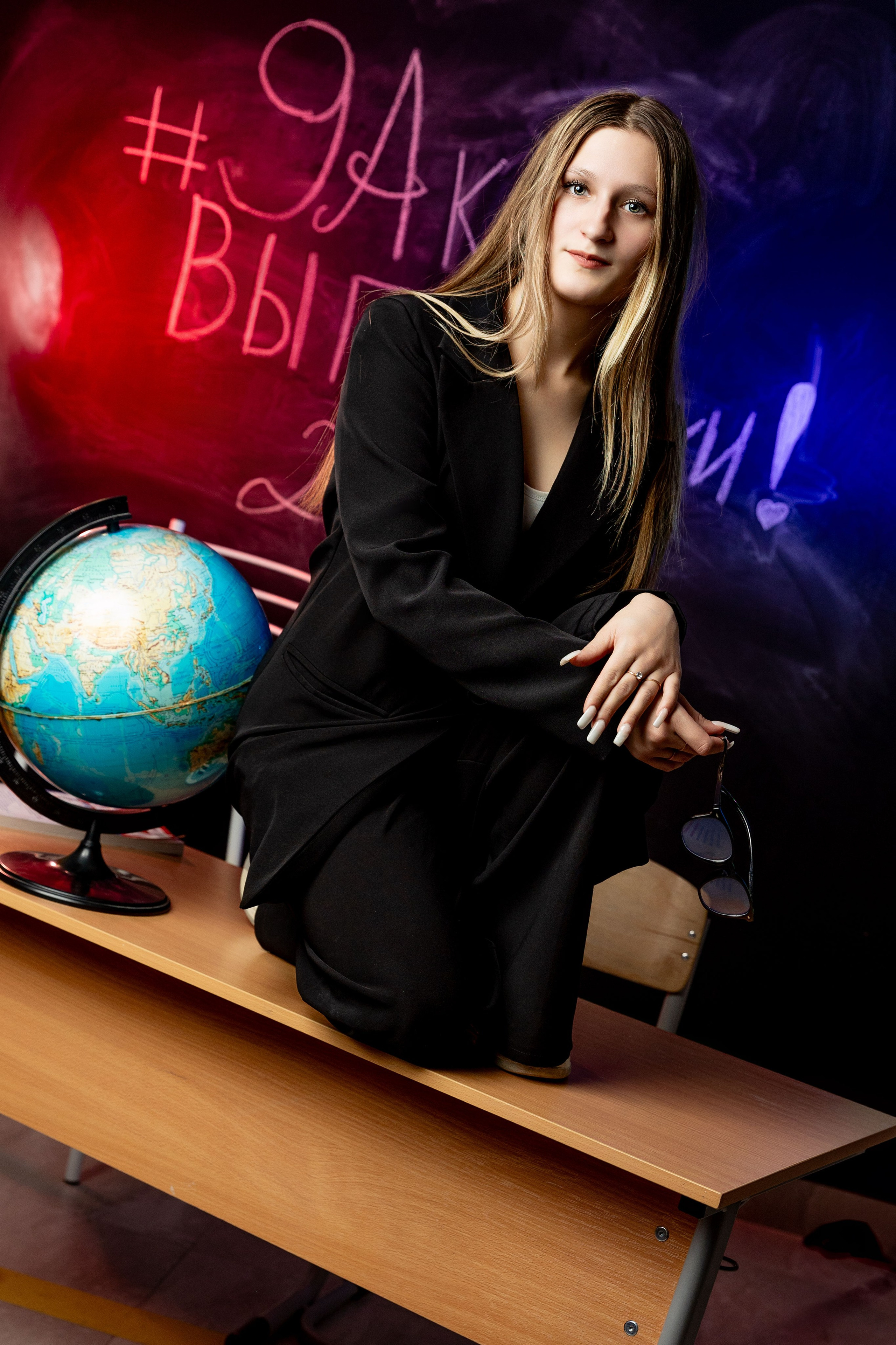 9 классы 2025 год. Артём Печерин фотограф в Оленегорске