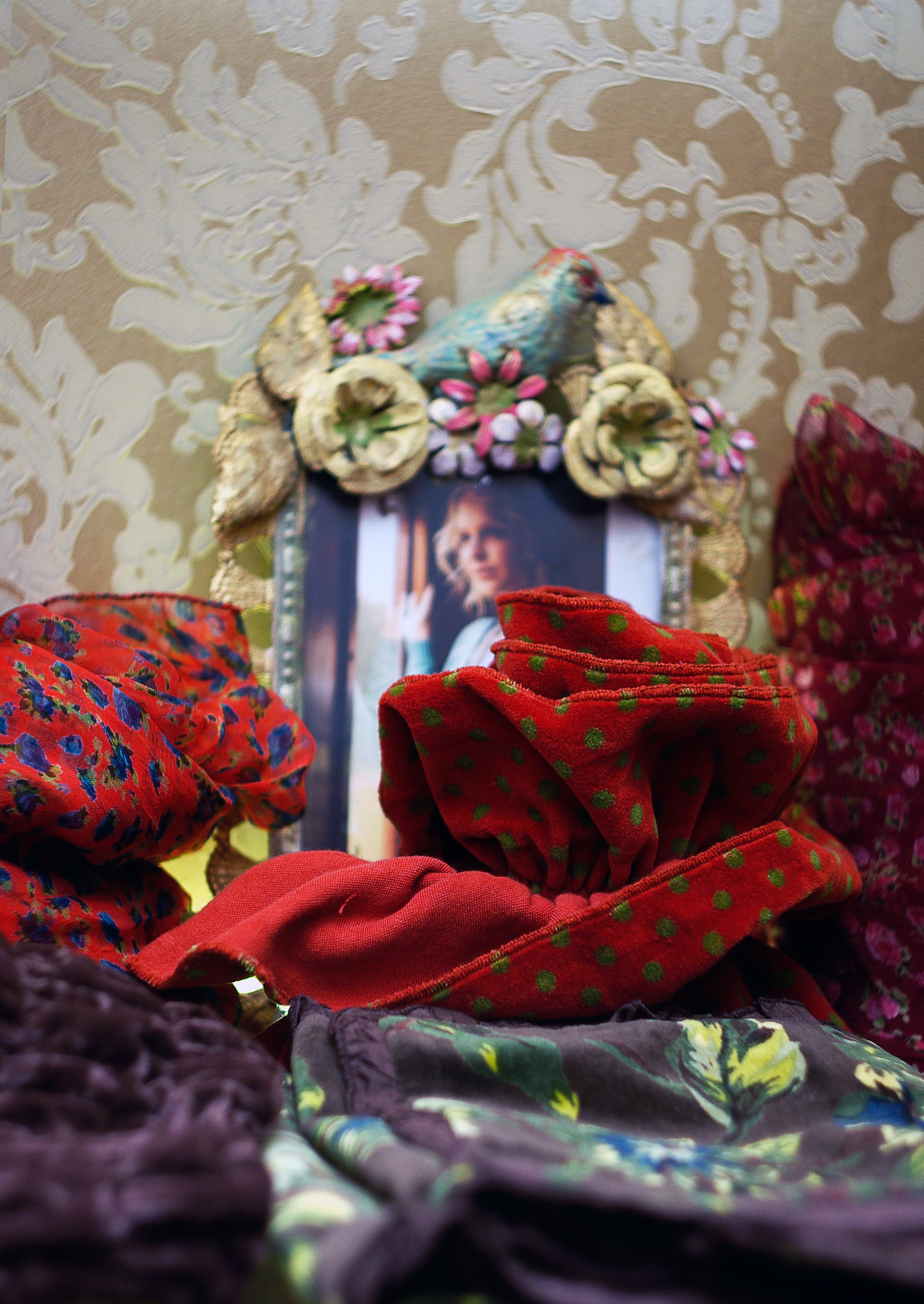 Магазин одежды и тканей. Главная