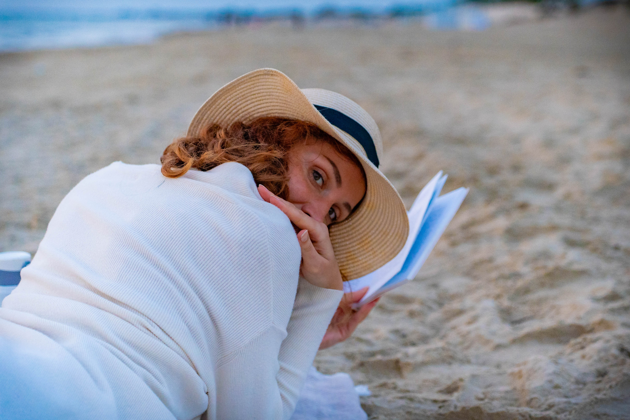 Фотоссесия в Анапе на пляже в октябре. Семейный и детский фотограф Екатерина Черняева. Снимаю портреты, love story, фотопрогулки, работаю на улице, в кафе, студии, дома у клиента