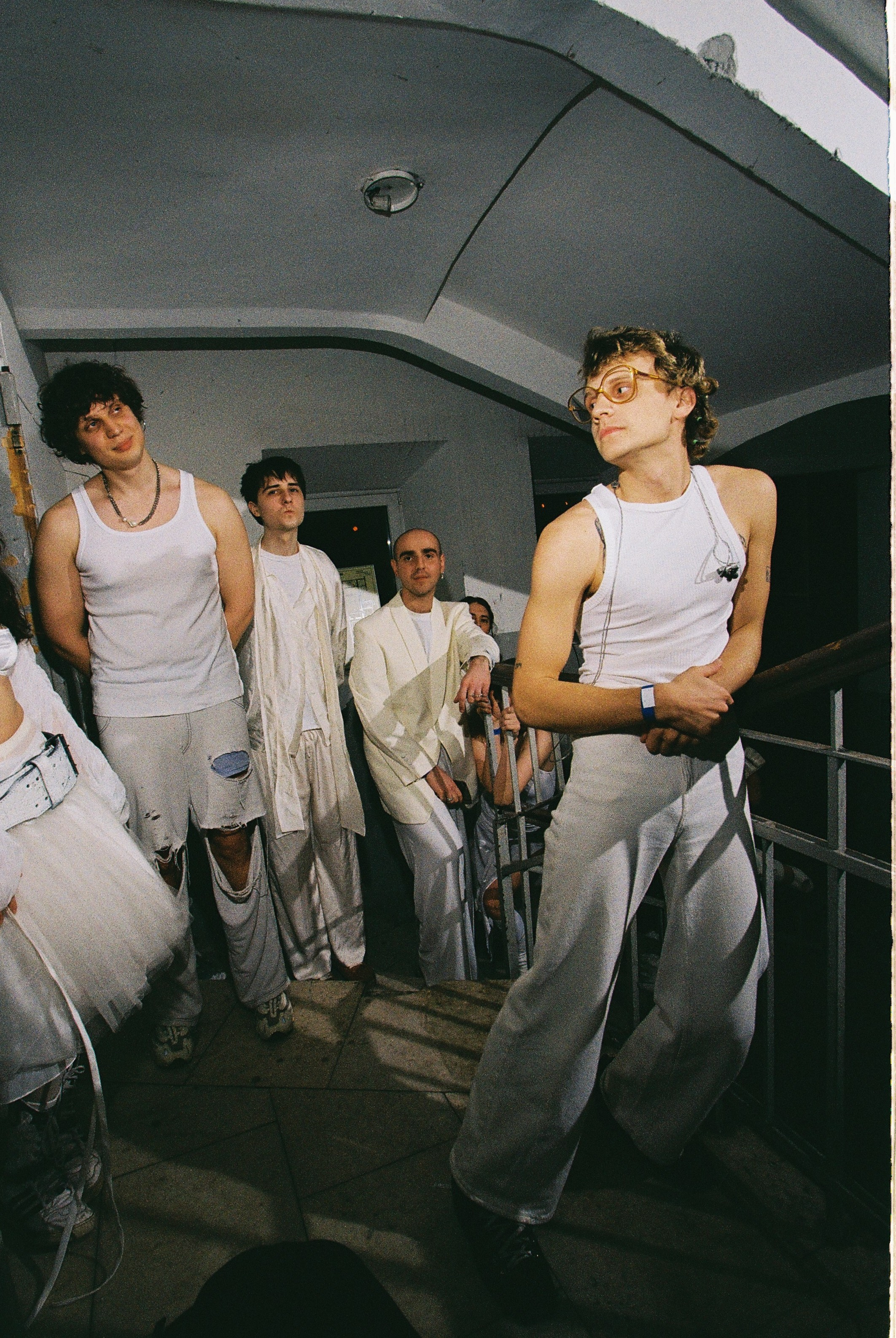 Источник март 2025. Илья Симонов фотограф москва