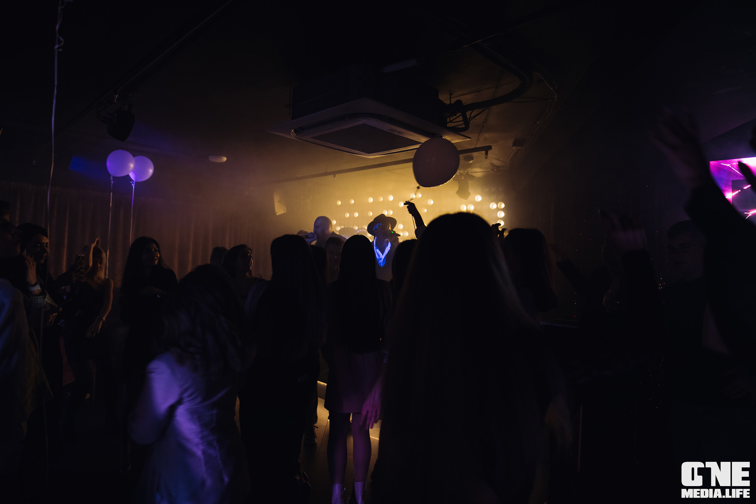Фоторепортаж из караоке-клуба Эйфория. One Media Life: фоторепортажи, фотоотчеты с мероприятий и заведений