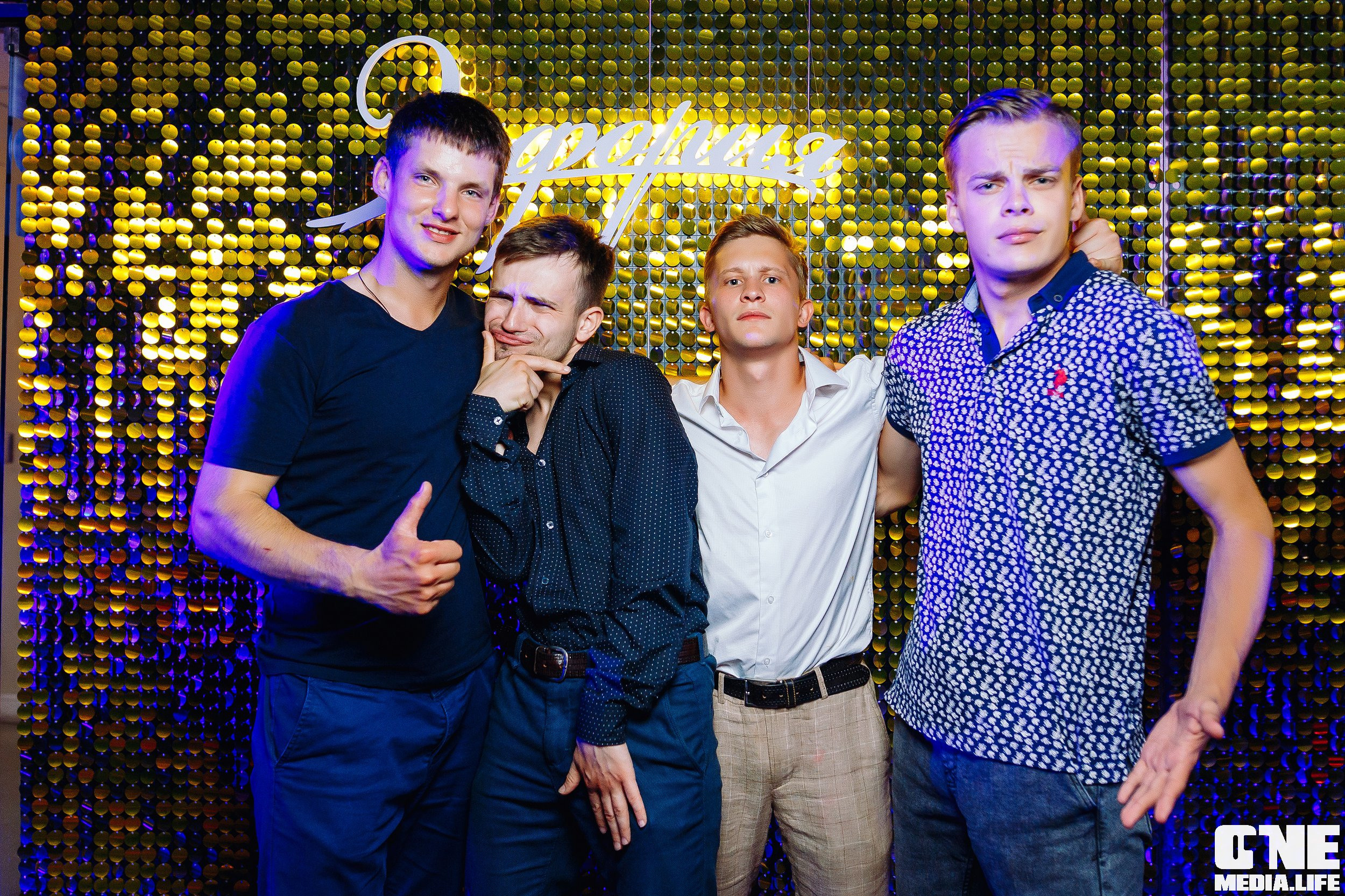 Фоторепортаж из караоке-клуба Эйфория. One Media Life: фоторепортажи, фотоотчеты с мероприятий и заведений