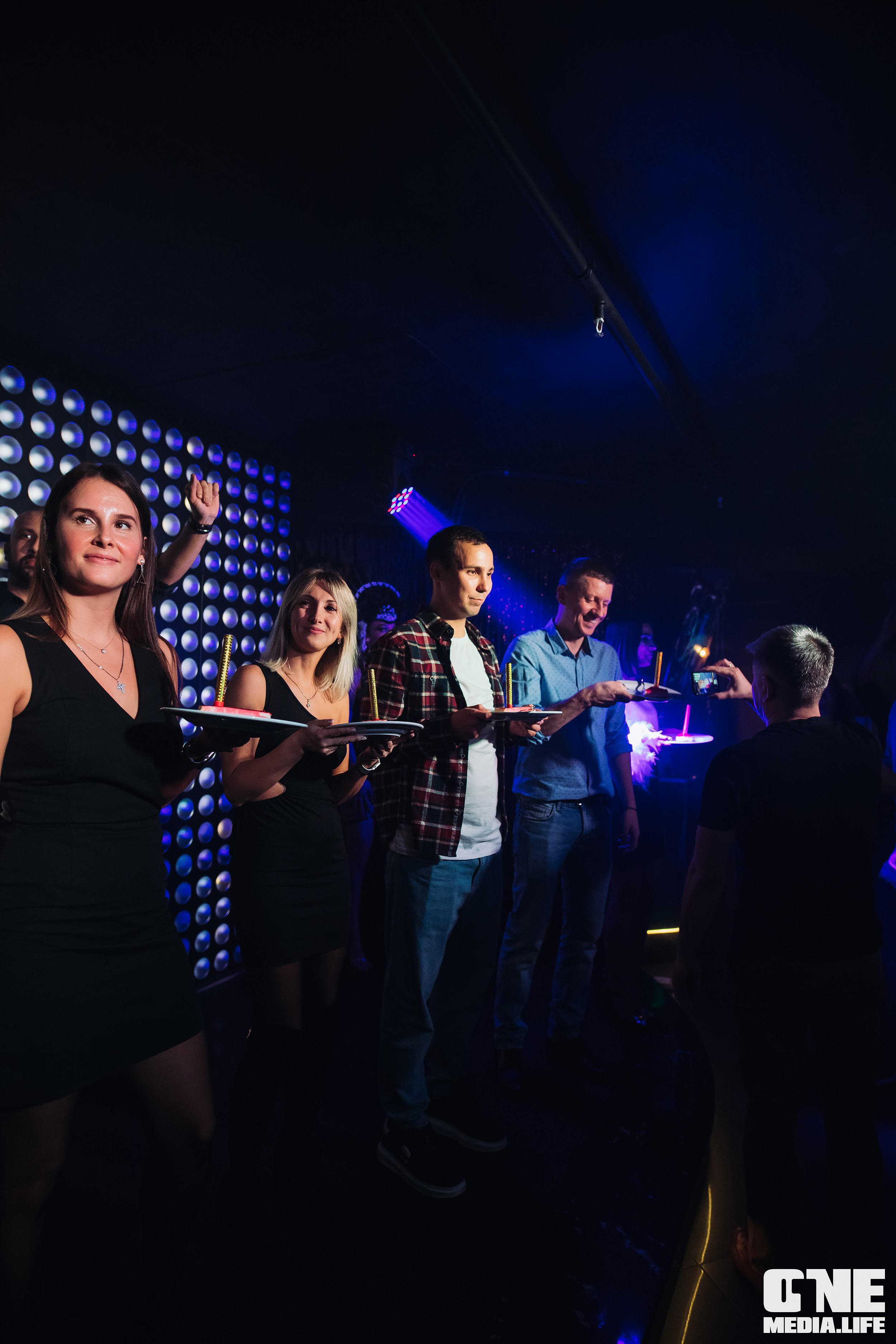Фоторепортаж из караоке-клуба Эйфория. One Media Life: фоторепортажи, фотоотчеты с мероприятий и заведений