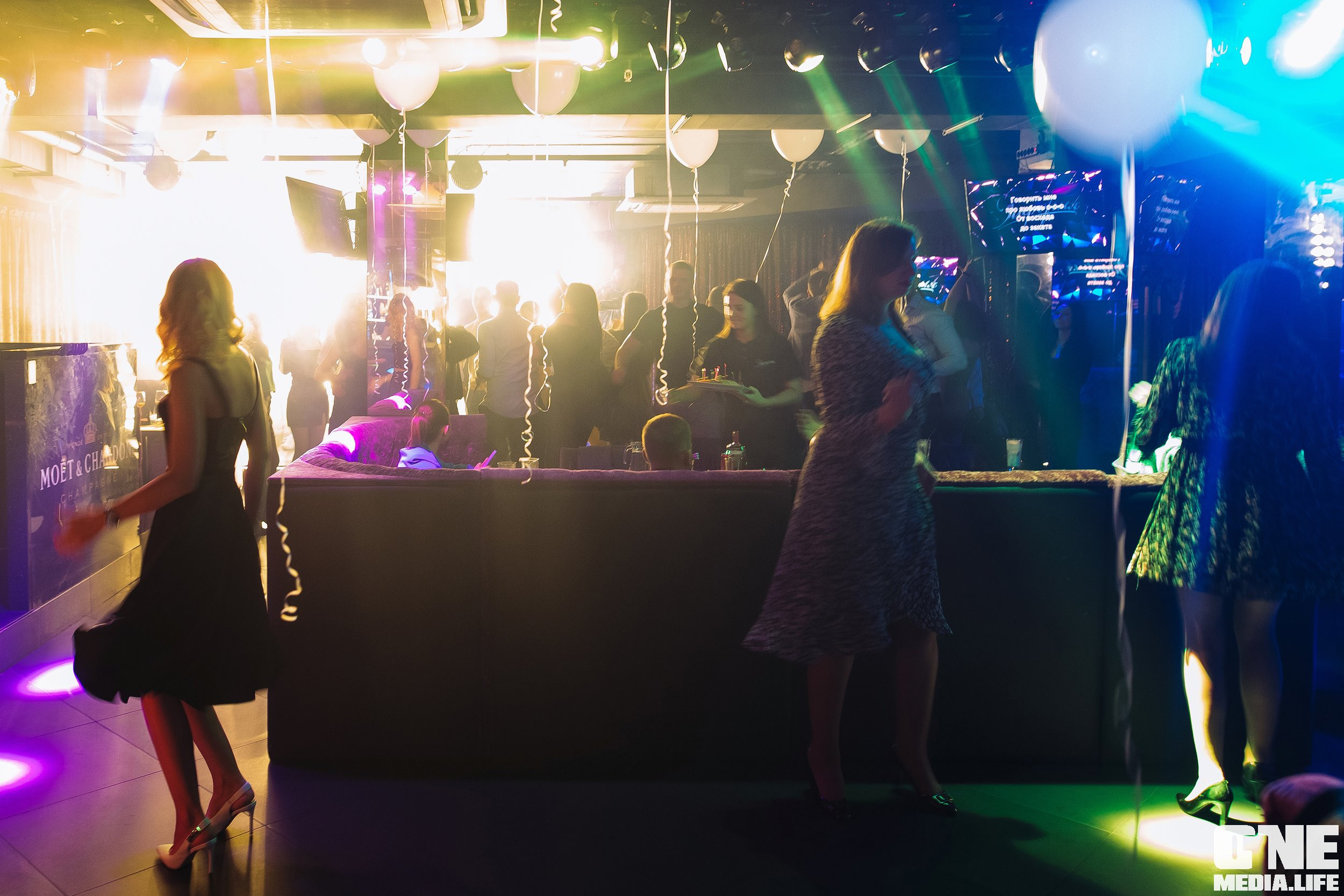 Фоторепортаж из караоке-клуба Эйфория. One Media Life: фоторепортажи, фотоотчеты с мероприятий и заведений