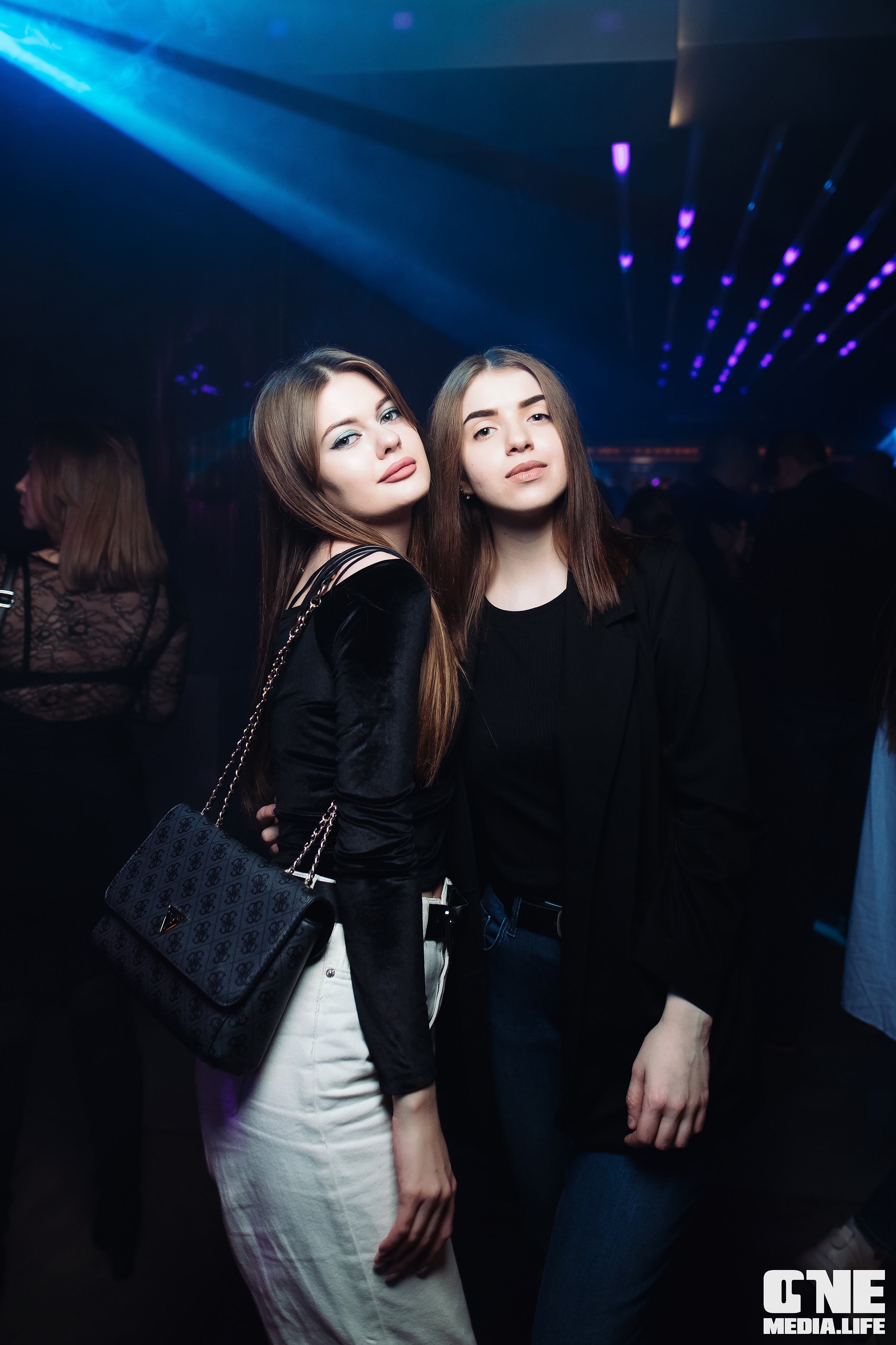 Фоторепортаж из диско бара Мираж. One Media Life: фоторепортажи, фотоотчеты с мероприятий и заведений