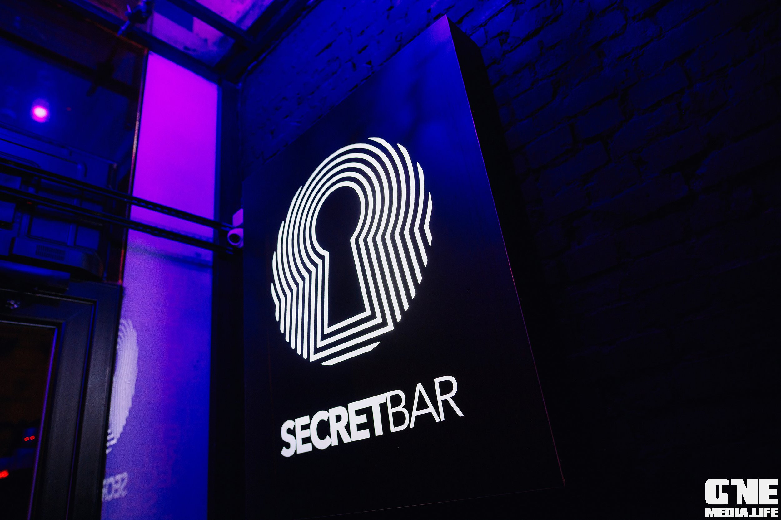 Фоторепортаж из SECRET Night Club. One Media Life: фоторепортажи, фотоотчеты с мероприятий и заведений