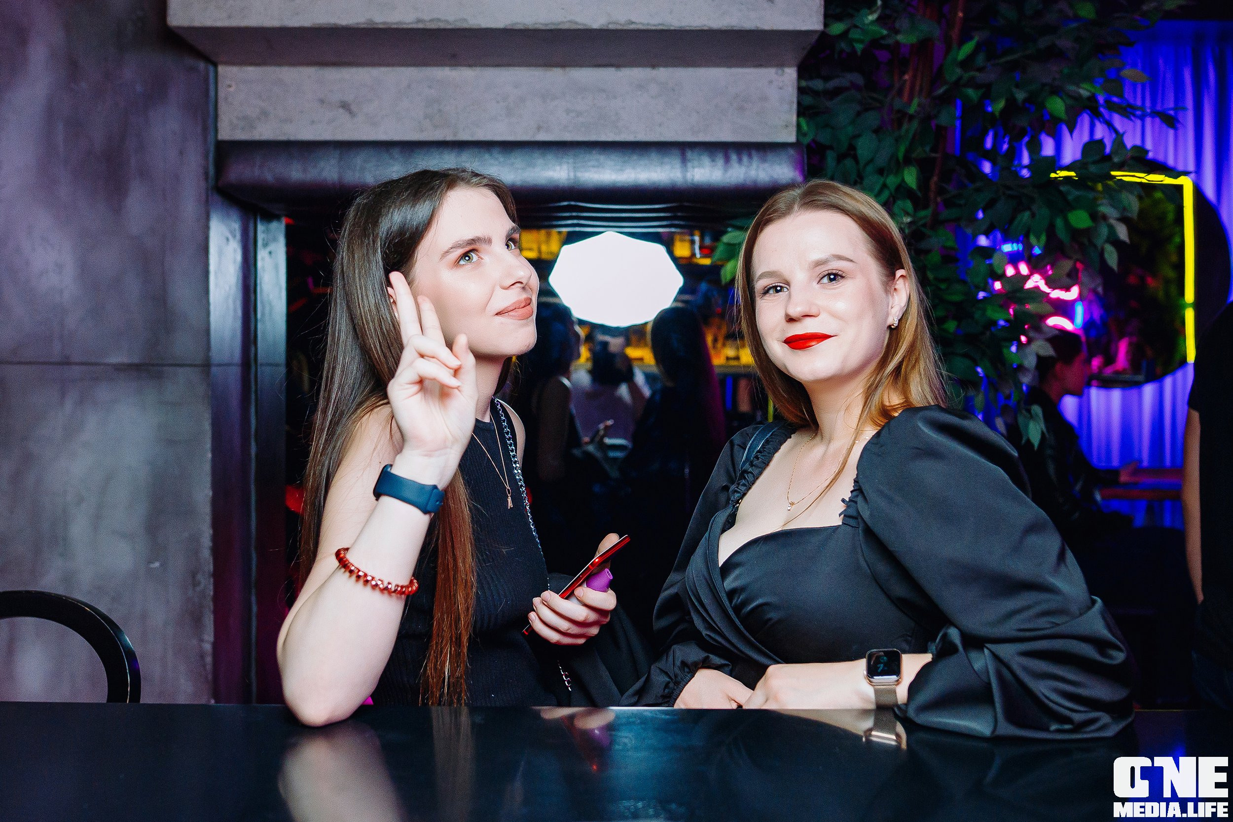 Фоторепортаж из Mirage Disco Bar. One Media Life: фоторепортажи, фотоотчеты с мероприятий и заведений