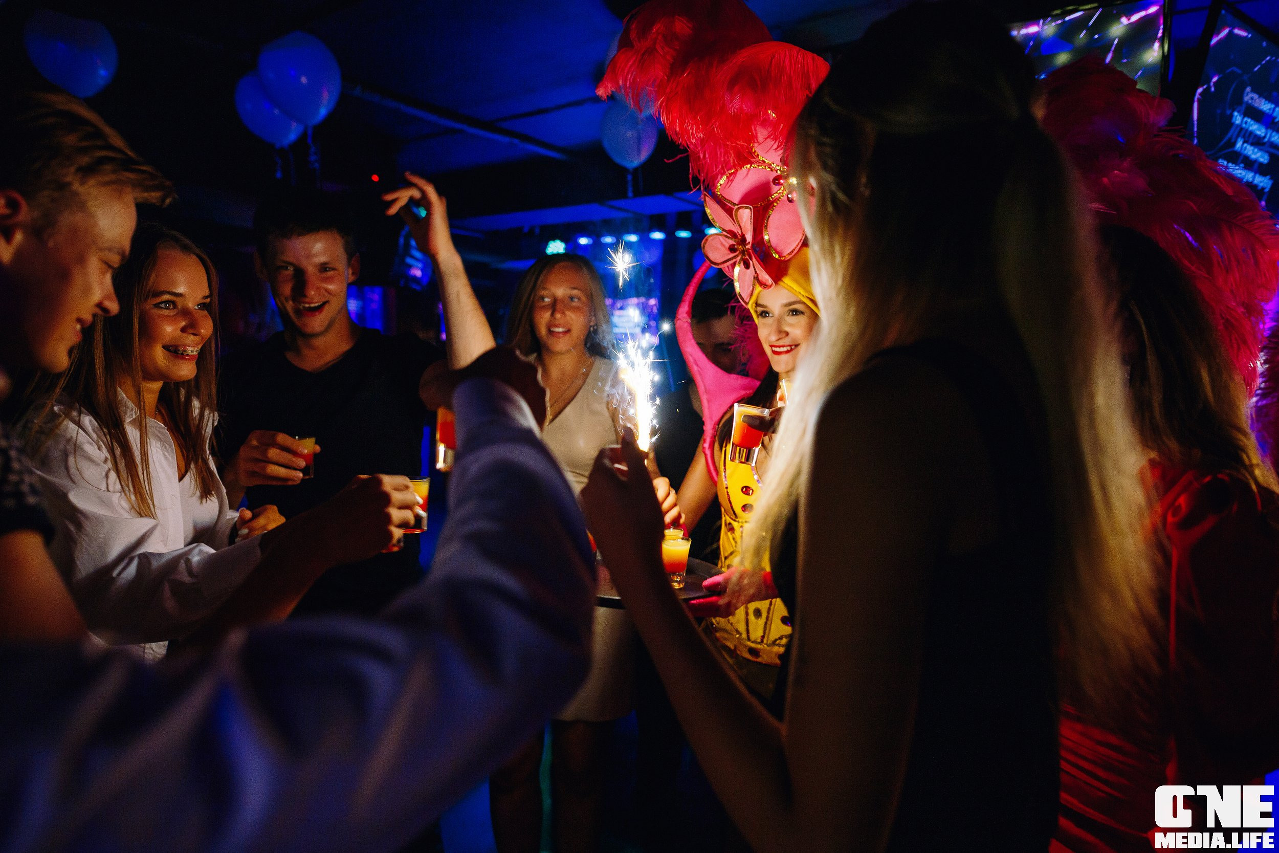 Фоторепортаж из караоке-клуба Эйфория. One Media Life: фоторепортажи, фотоотчеты с мероприятий и заведений