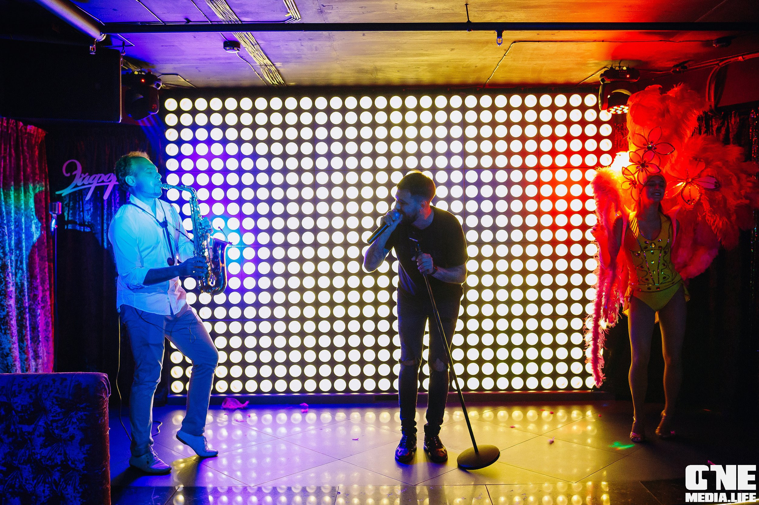 Фоторепортаж из караоке-клуба Эйфория. One Media Life: фоторепортажи, фотоотчеты с мероприятий и заведений