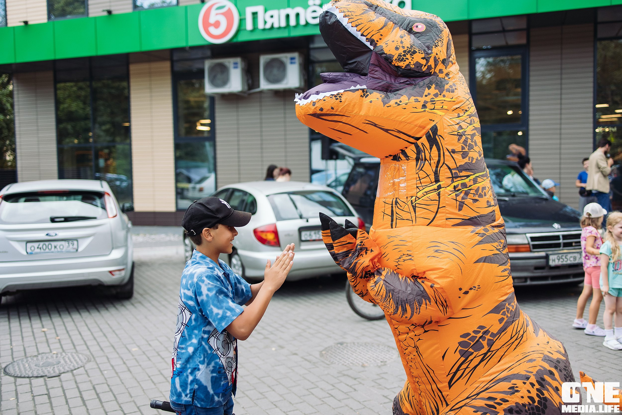 Фоторепортаж из Пятерочки. One Media Life: фоторепортажи, фотоотчеты с мероприятий и заведений