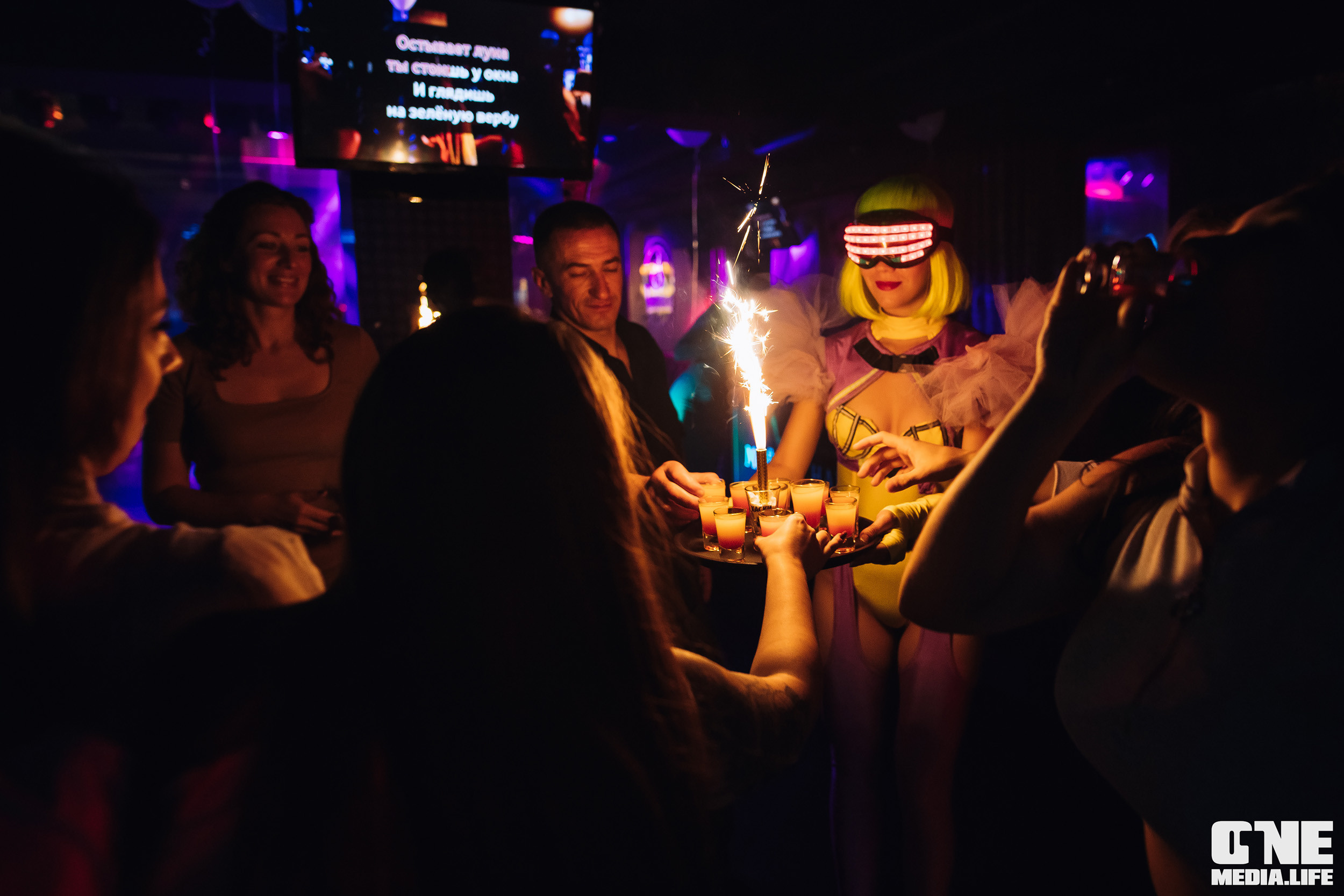 Фоторепортаж из караоке-клуба Эйфория. One Media Life: фоторепортажи, фотоотчеты с мероприятий и заведений