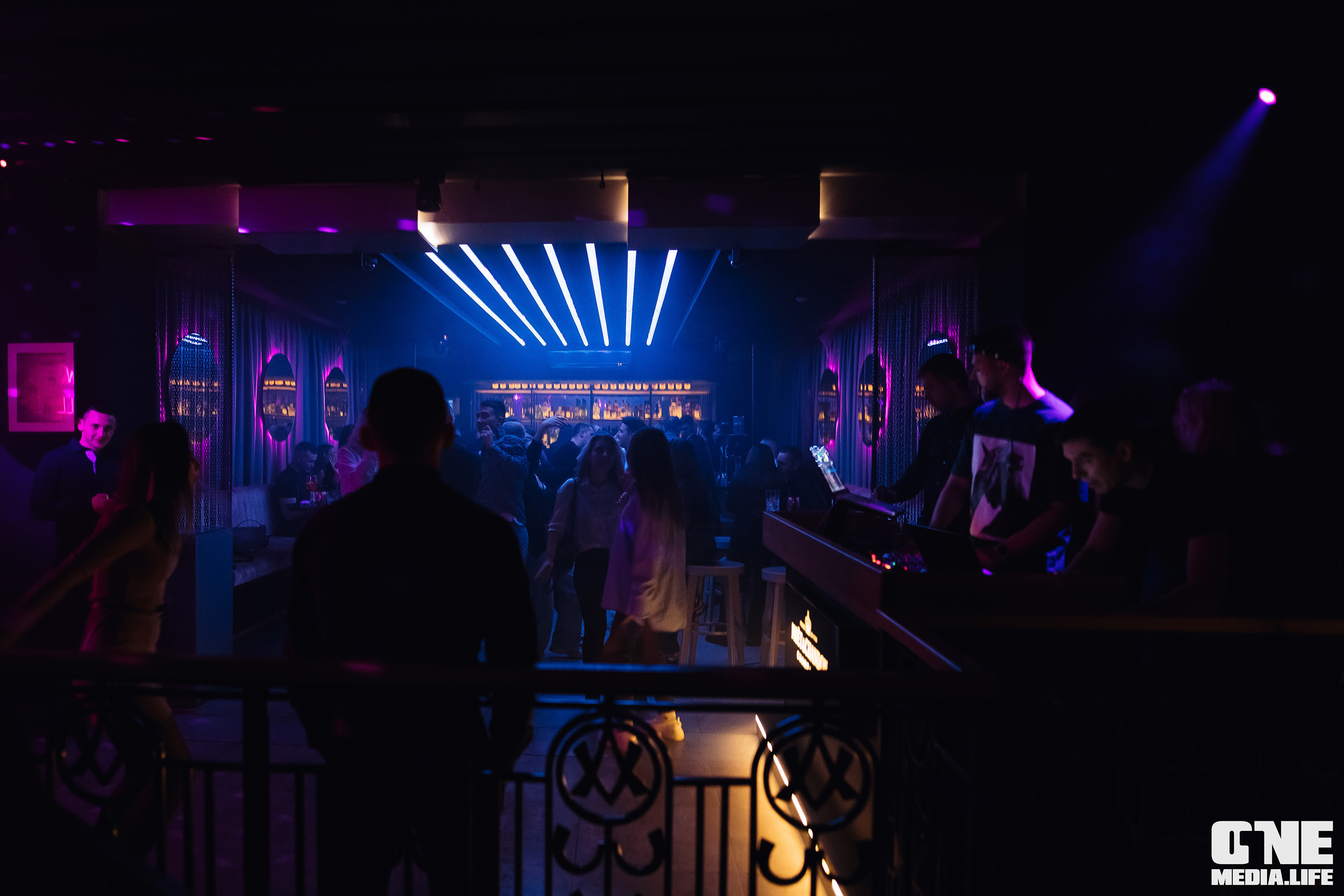 Фоторепортаж из диско бара Мираж. One Media Life: фоторепортажи, фотоотчеты с мероприятий и заведений