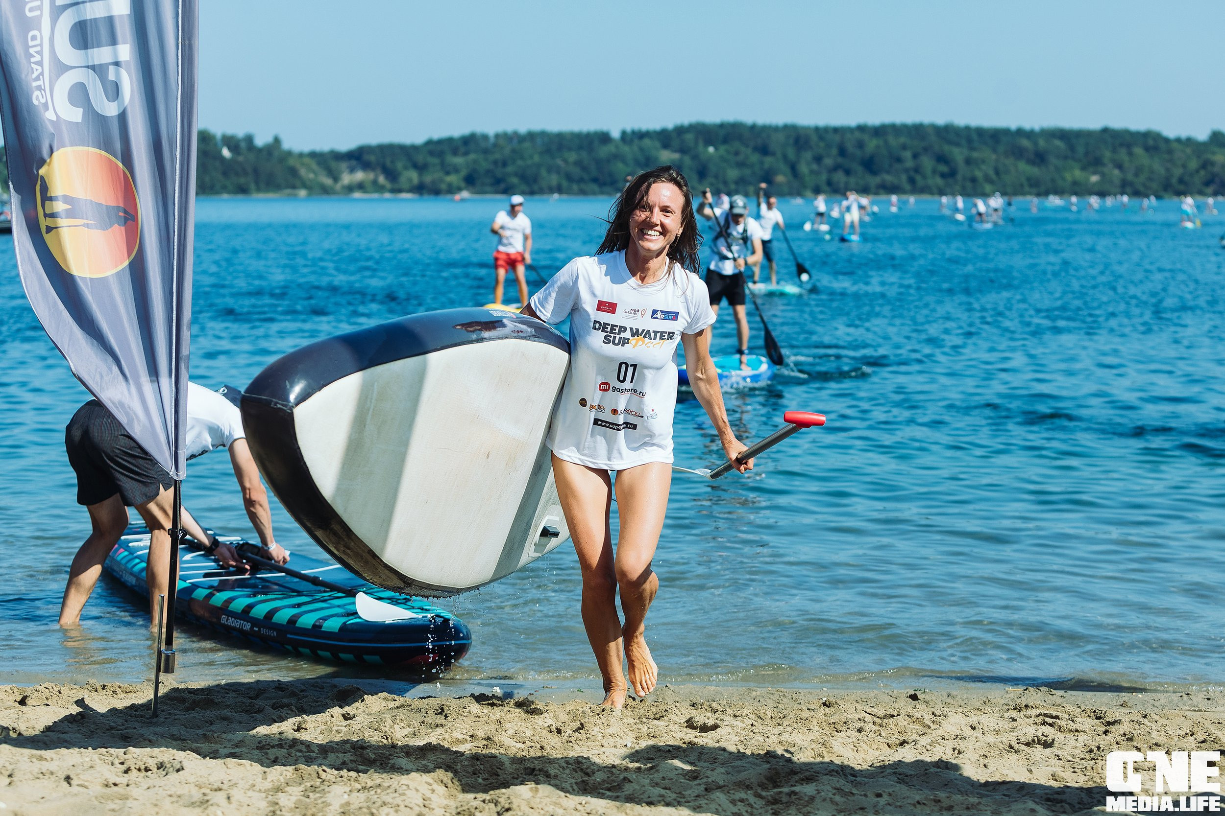 Фоторепортаж с соревнований DEEP WATER SUP Fest. One Media Life: фоторепортажи, фотоотчеты с мероприятий и заведений